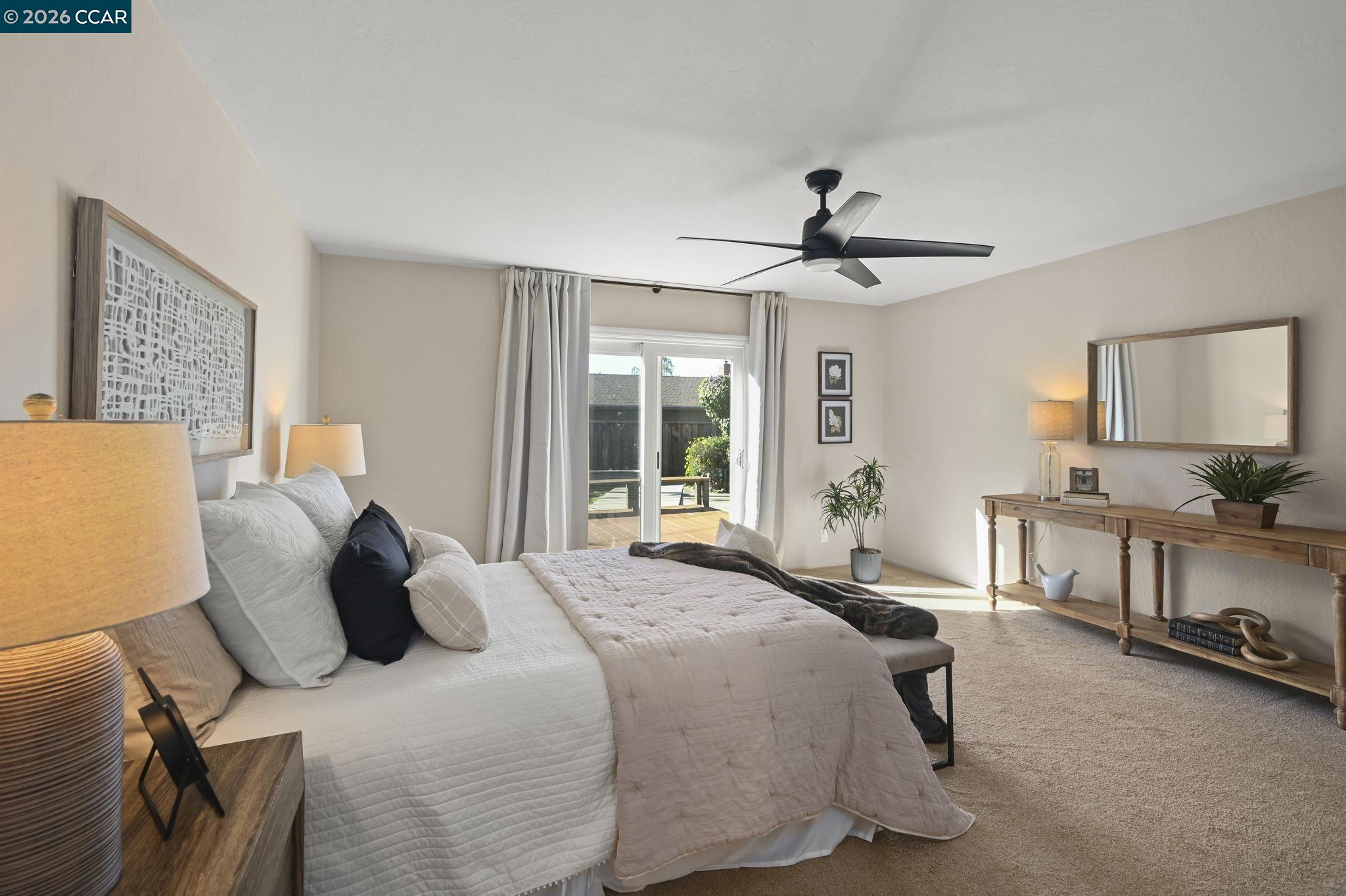 Detail Gallery Image 13 of 37 For 1687 Westwood Dr, Concord,  CA 94521 - 3 Beds | 2 Baths