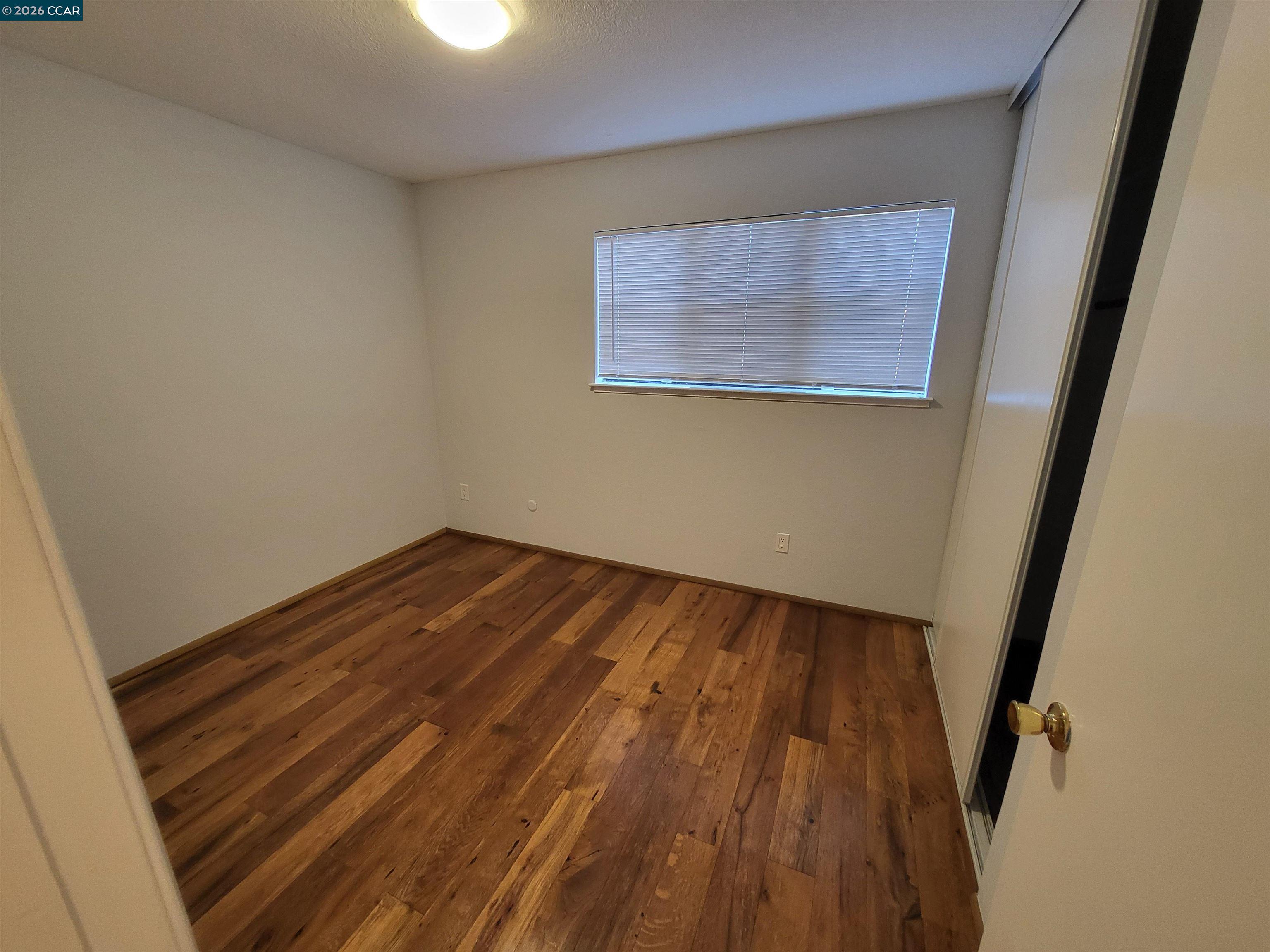 Detail Gallery Image 15 of 18 For 11 Range Ct, Hercules,  CA 94547 - 3 Beds | 2/1 Baths