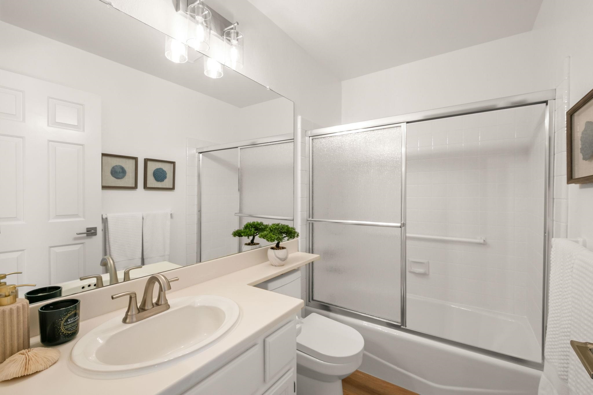 Photo #15: 41121168 Listing: Photo #15