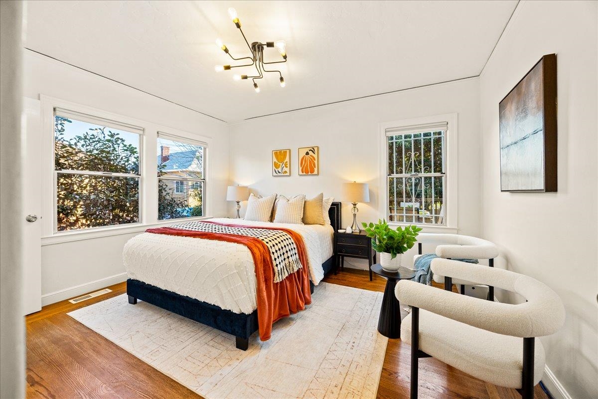 Detail Gallery Image 26 of 59 For 3439 E 18th St, Oakland,  CA 94601 - 3 Beds | 2/1 Baths