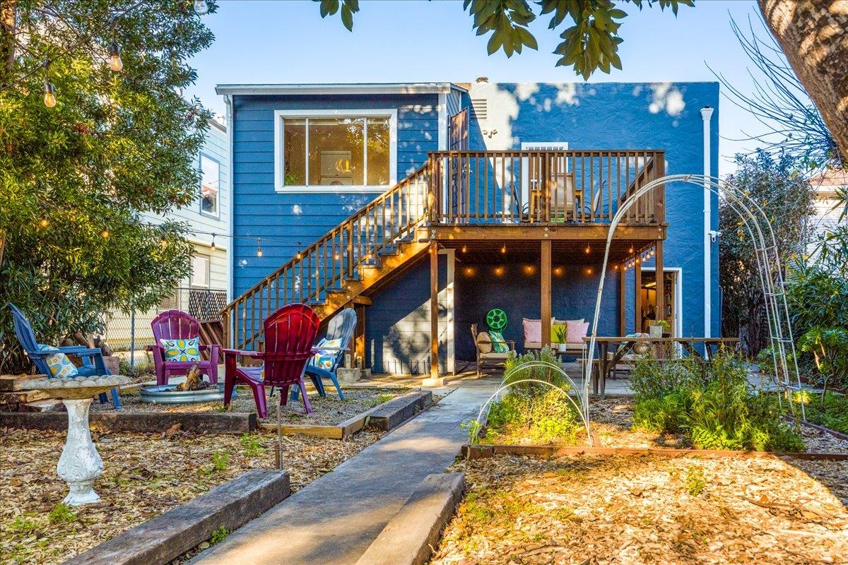 Detail Gallery Image 40 of 59 For 3439 E 18th St, Oakland,  CA 94601 - 3 Beds | 2/1 Baths