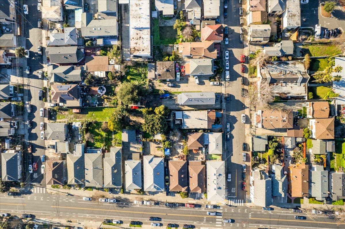 Detail Gallery Image 55 of 59 For 3439 E 18th St, Oakland,  CA 94601 - 3 Beds | 2/1 Baths