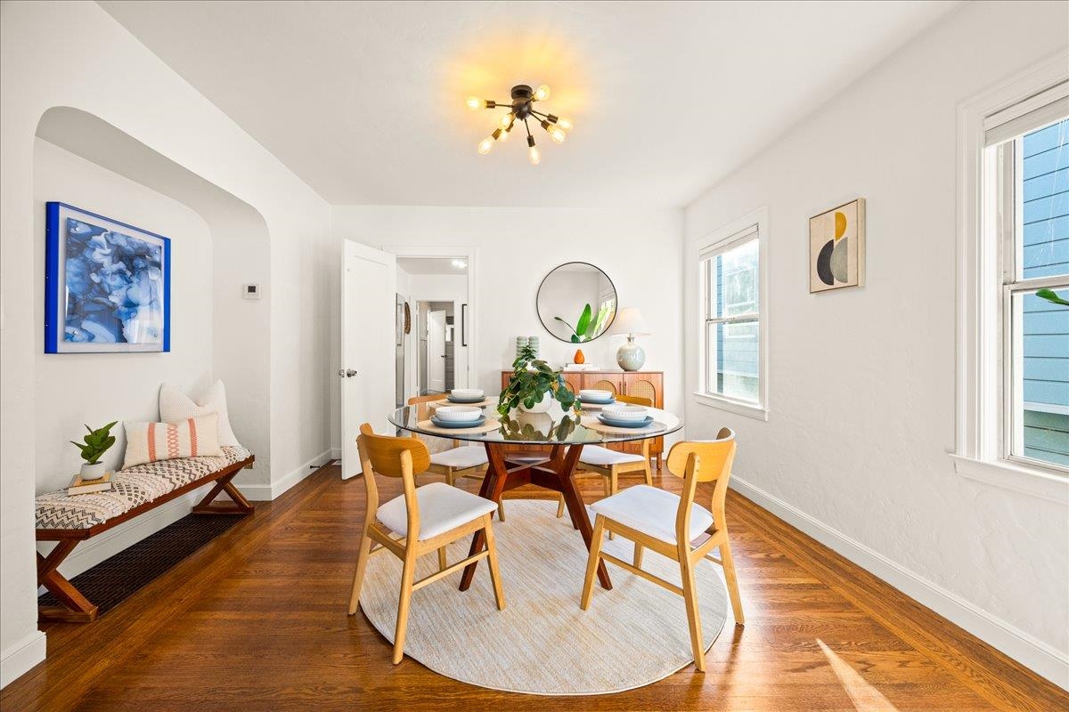 Detail Gallery Image 10 of 59 For 3439 E 18th St, Oakland,  CA 94601 - 3 Beds | 2/1 Baths