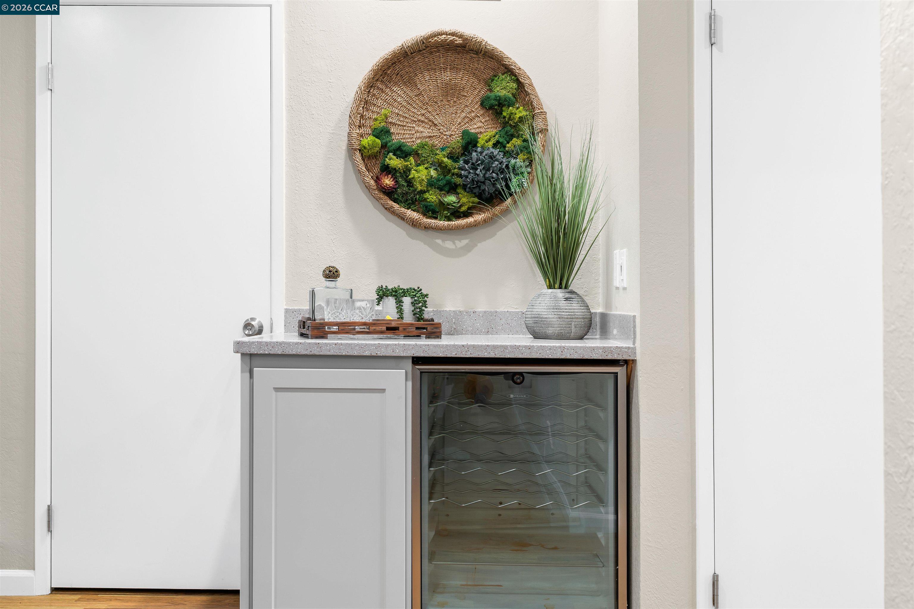 Detail Gallery Image 22 of 57 For 582 La Corso Dr, Walnut Creek,  CA 94598 - 3 Beds | 2 Baths