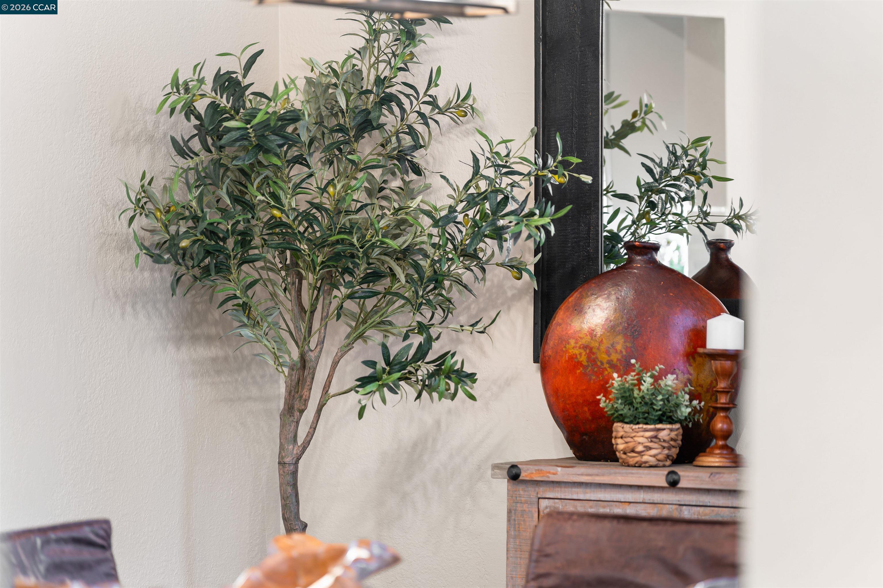 Detail Gallery Image 25 of 57 For 582 La Corso Dr, Walnut Creek,  CA 94598 - 3 Beds | 2 Baths