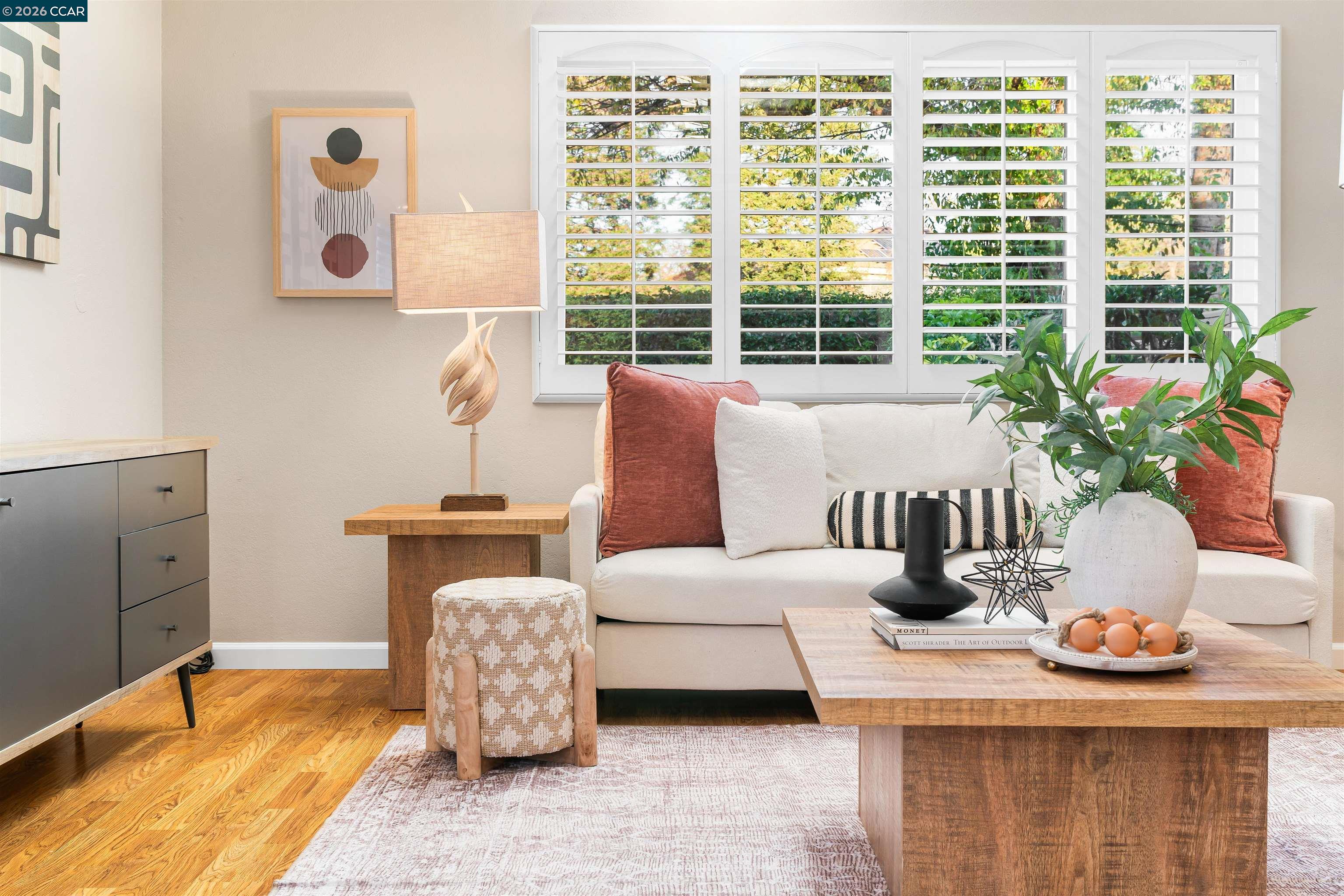 Detail Gallery Image 26 of 57 For 582 La Corso Dr, Walnut Creek,  CA 94598 - 3 Beds | 2 Baths