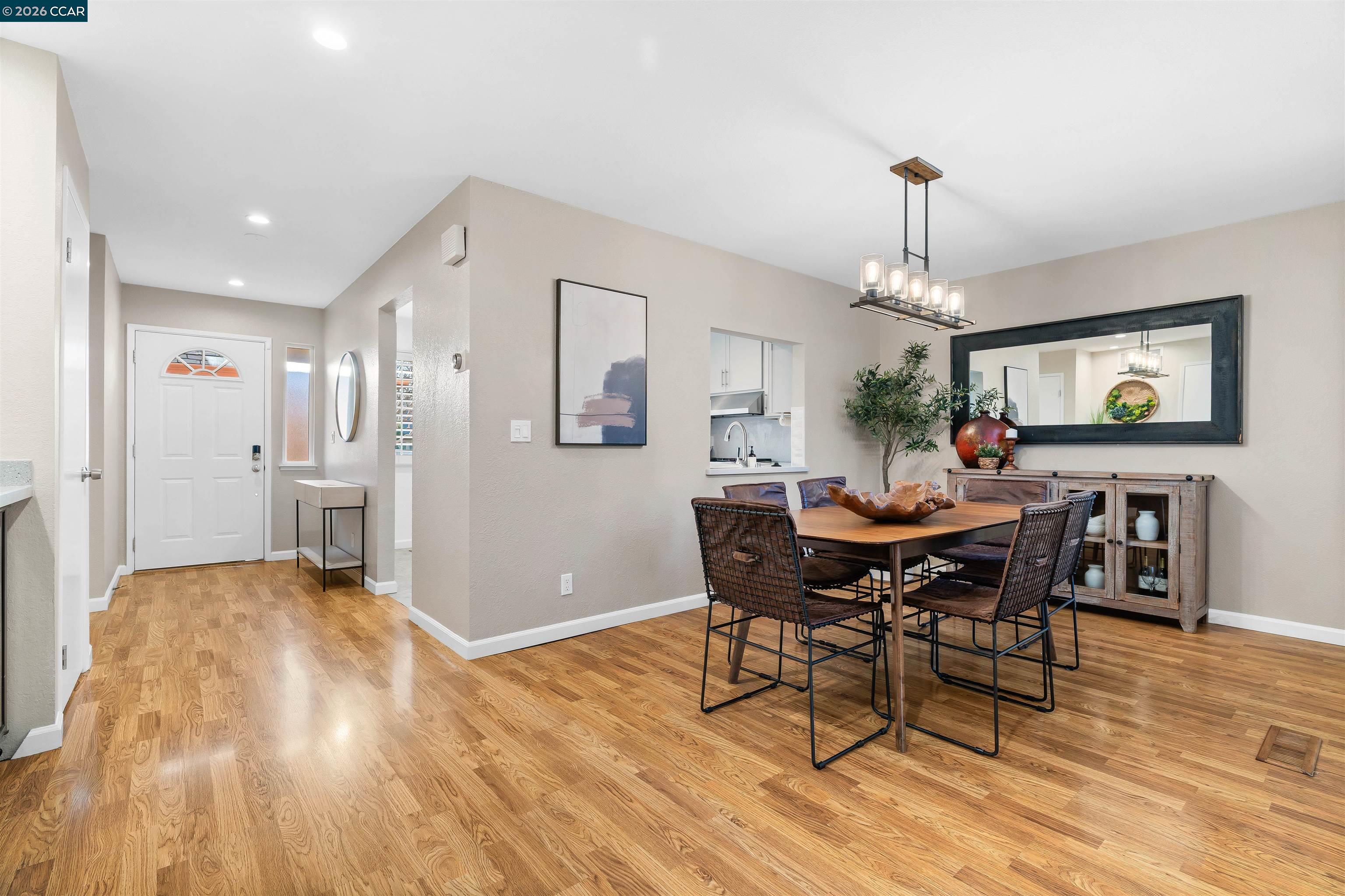 Photo #7: 41121175 Listing: Photo #7