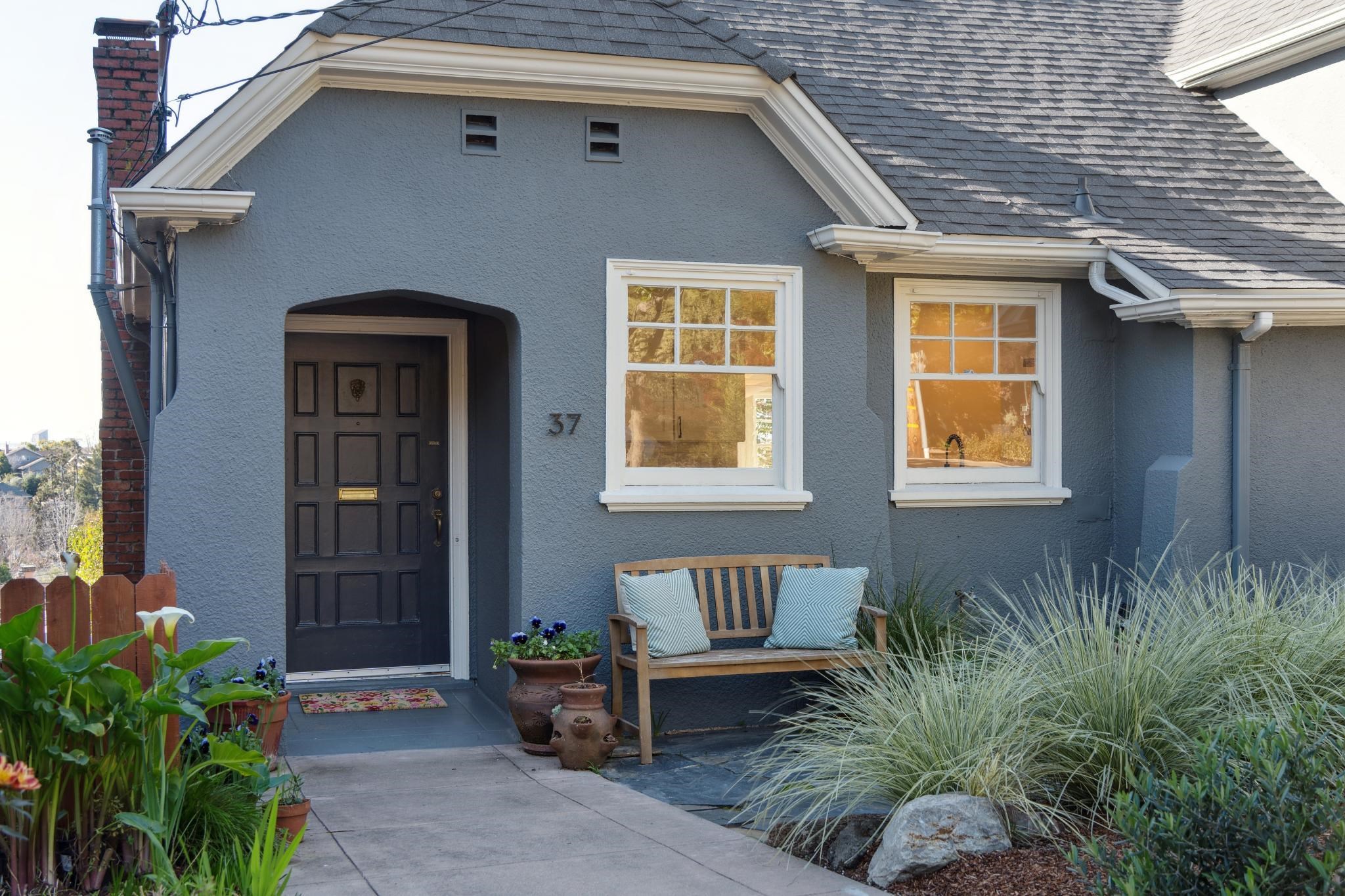 Detail Gallery Image 3 of 50 For 37 Monticello Ave, Piedmont,  CA 94611 - 3 Beds | 2 Baths