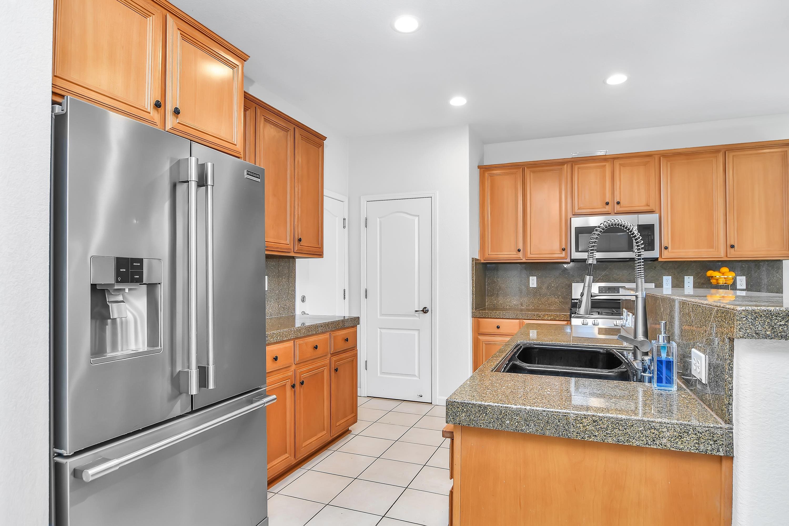 Detail Gallery Image 13 of 36 For 2472 Grant St., Brentwood,  CA 94513-4142 - 3 Beds | 2/1 Baths