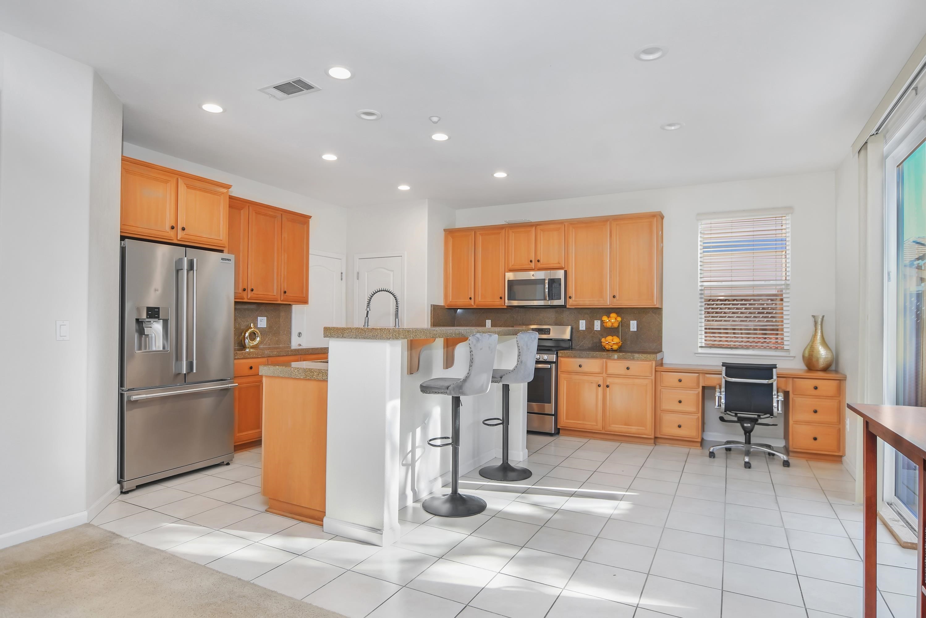 Detail Gallery Image 10 of 36 For 2472 Grant St., Brentwood,  CA 94513-4142 - 3 Beds | 2/1 Baths