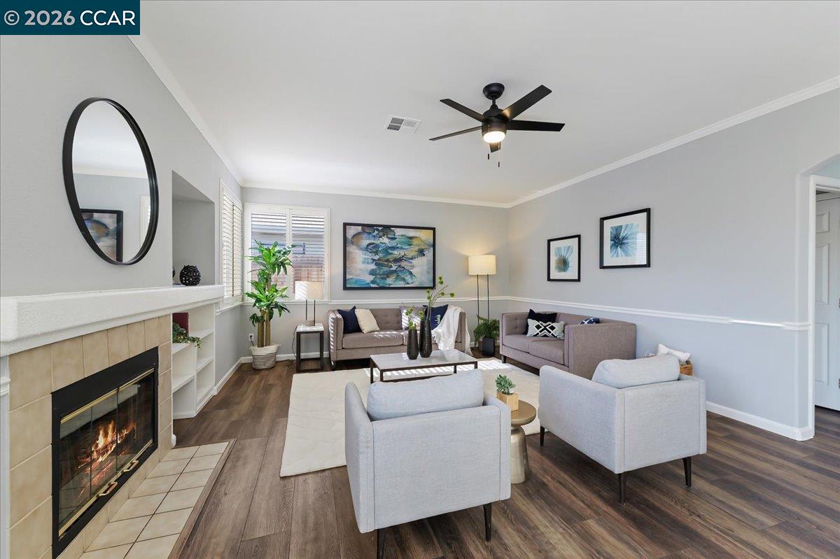 Detail Gallery Image 16 of 40 For 1100 Cherry Blossom Ln, Tracy,  CA 95377 - 4 Beds | 2/1 Baths