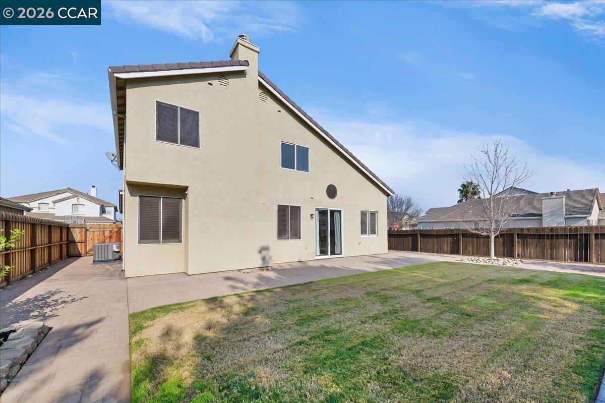 Detail Gallery Image 33 of 40 For 1100 Cherry Blossom Ln, Tracy,  CA 95377 - 4 Beds | 2/1 Baths