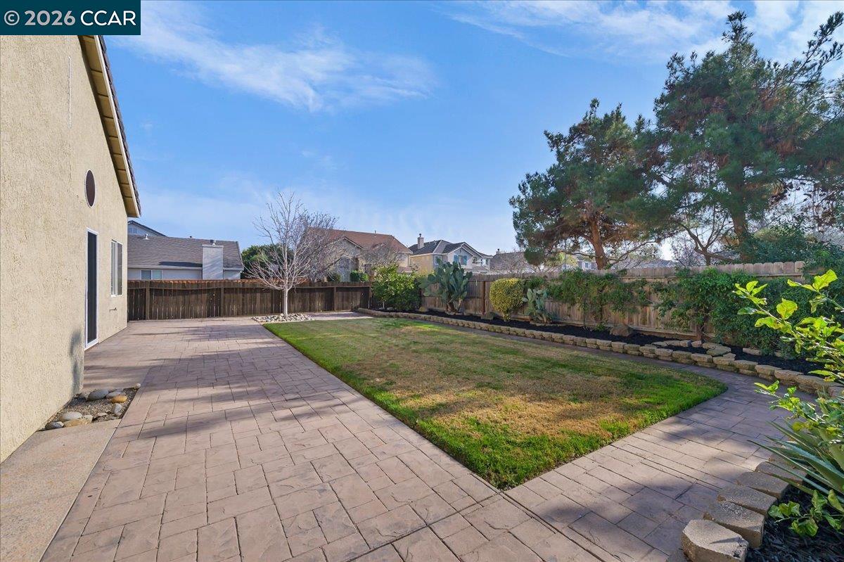 Detail Gallery Image 35 of 40 For 1100 Cherry Blossom Ln, Tracy,  CA 95377 - 4 Beds | 2/1 Baths