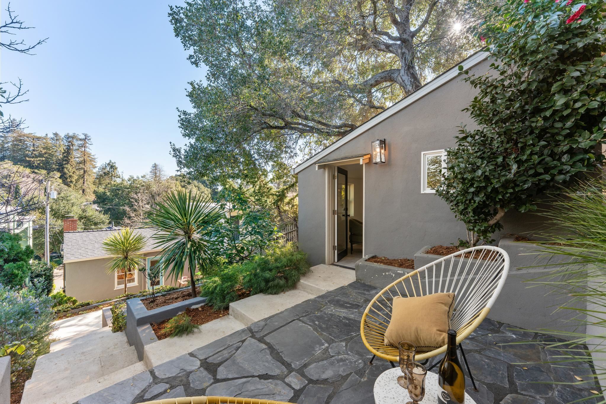 Detail Gallery Image 47 of 56 For 3945 Canon Ave, Oakland,  CA 94602 - 3 Beds | 2 Baths