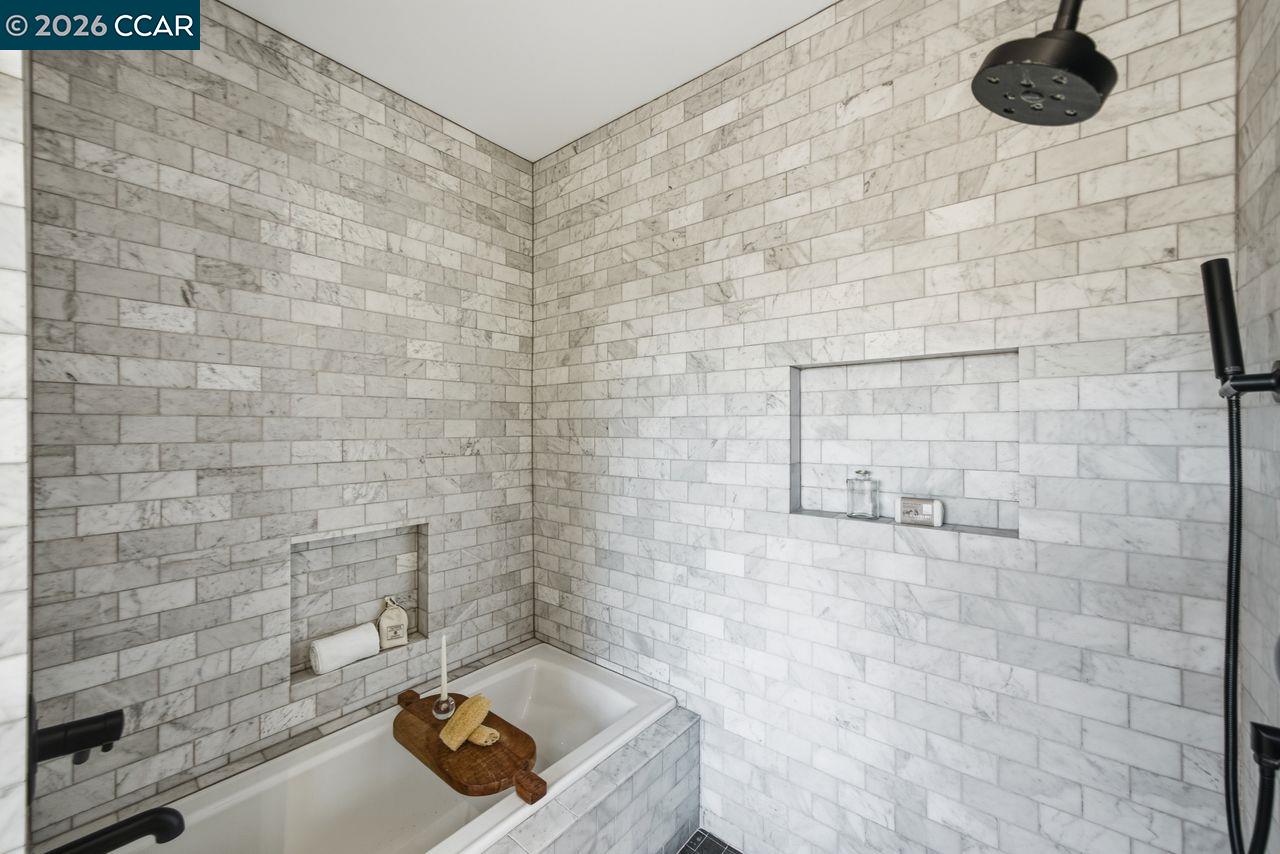 Detail Gallery Image 34 of 58 For 780 Carlston Ave, Oakland,  CA 94610 - 3 Beds | 3 Baths