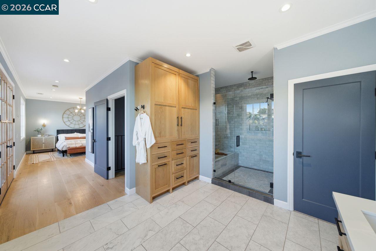 Detail Gallery Image 35 of 58 For 780 Carlston Ave, Oakland,  CA 94610 - 3 Beds | 3 Baths