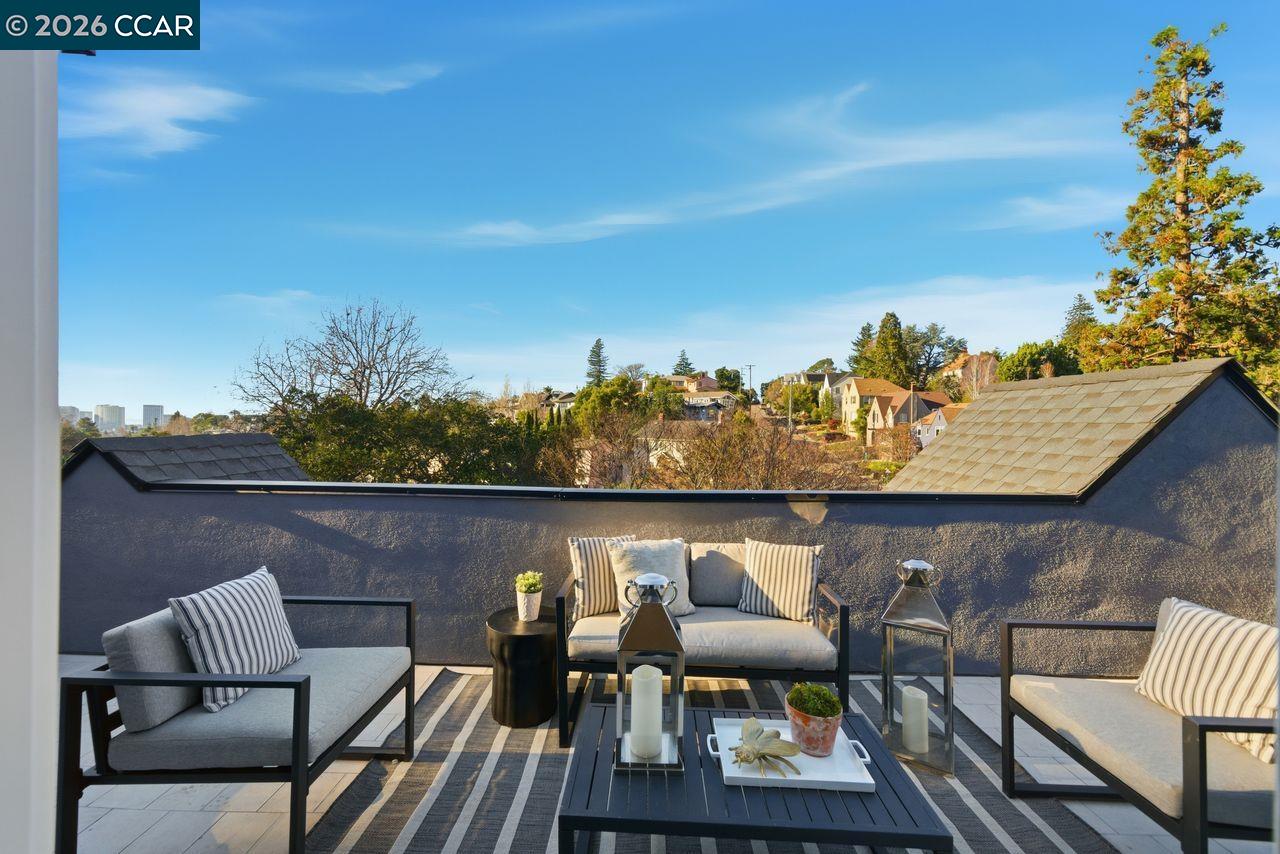 Detail Gallery Image 37 of 58 For 780 Carlston Ave, Oakland,  CA 94610 - 3 Beds | 3 Baths