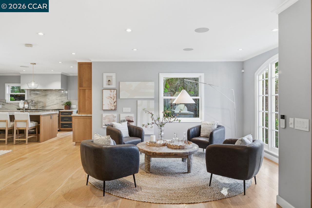 Detail Gallery Image 10 of 58 For 780 Carlston Ave, Oakland,  CA 94610 - 3 Beds | 3 Baths