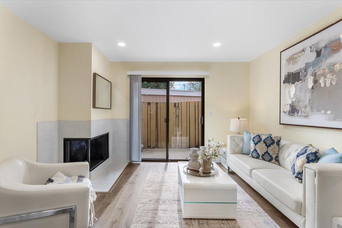 Detail Gallery Image 11 of 30 For 31131 Alvarado Niles Rd, Union City,  CA 94587 - 2 Beds | 1/1 Baths