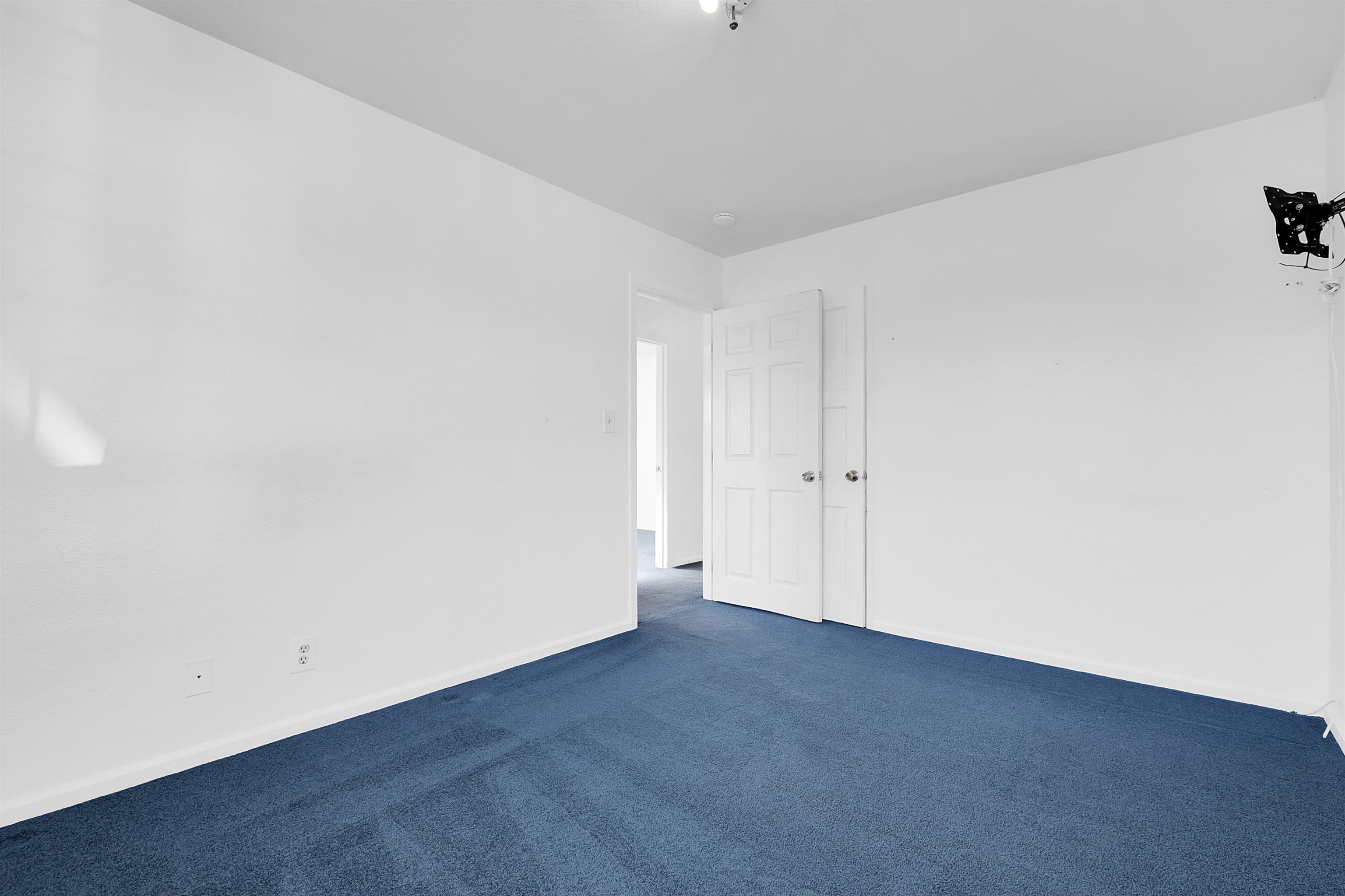 Detail Gallery Image 21 of 26 For 15879 Hesperian Blvd, San Lorenzo,  CA 94580 - 3 Beds | 1 Baths