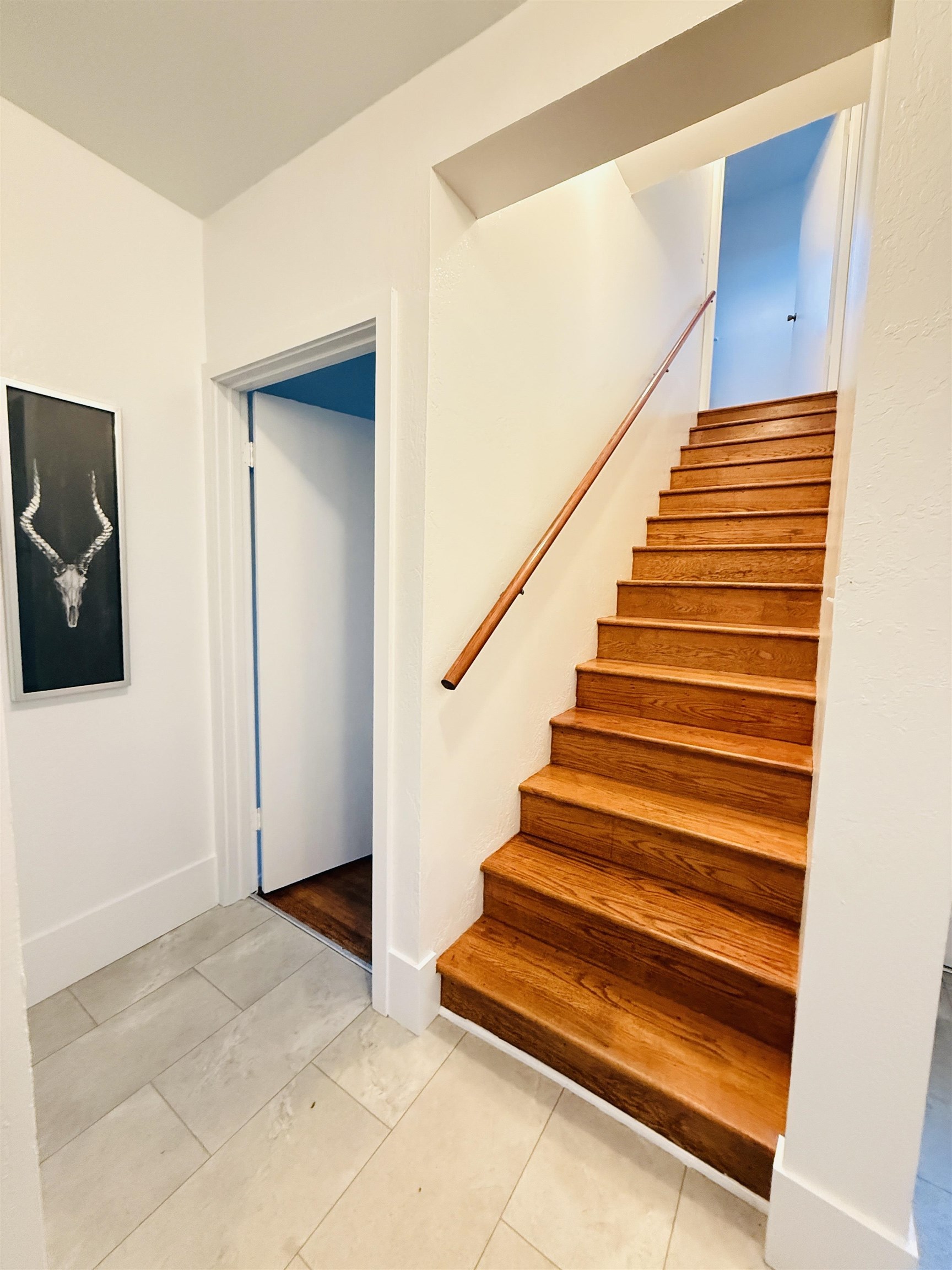 Detail Gallery Image 12 of 18 For 618 38th St, Richmond,  CA 94805 - 4 Beds | 3 Baths