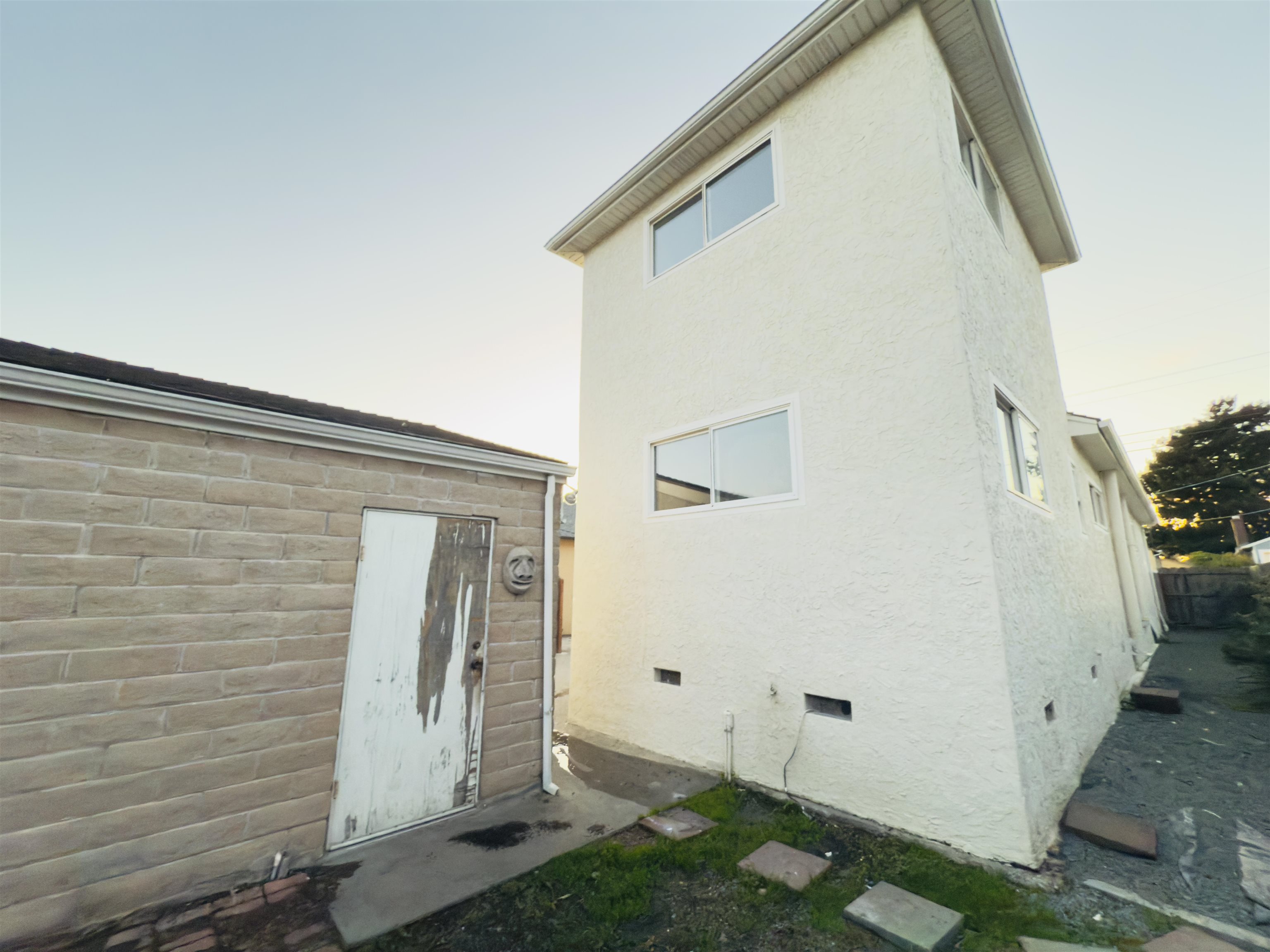 Detail Gallery Image 17 of 18 For 618 38th St, Richmond,  CA 94805 - 4 Beds | 3 Baths