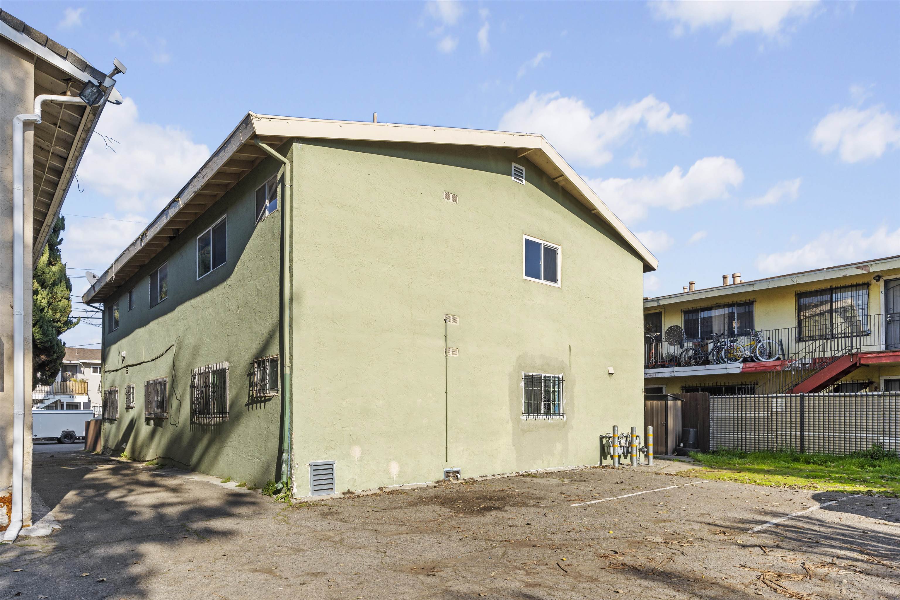 Detail Gallery Image 21 of 22 For 128 Catron Dr, Oakland,  CA 94603 - – Beds | – Baths