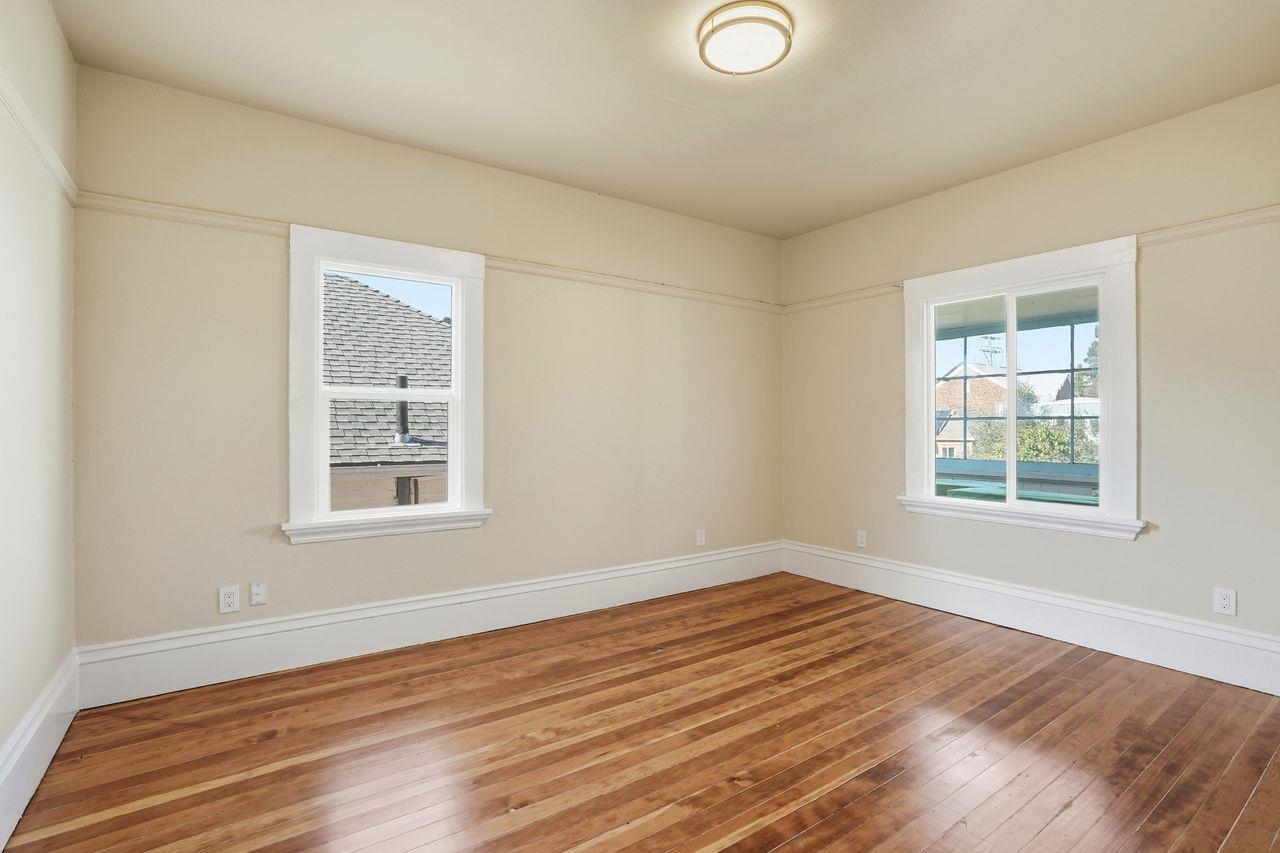 Detail Gallery Image 22 of 41 For 604 56th St, Oakland,  CA 94609 - 4 Beds | 1 Baths