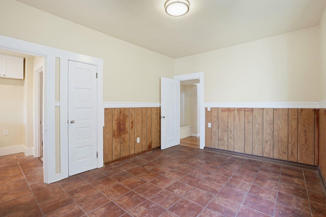 Detail Gallery Image 26 of 41 For 604 56th St, Oakland,  CA 94609 - 4 Beds | 1 Baths