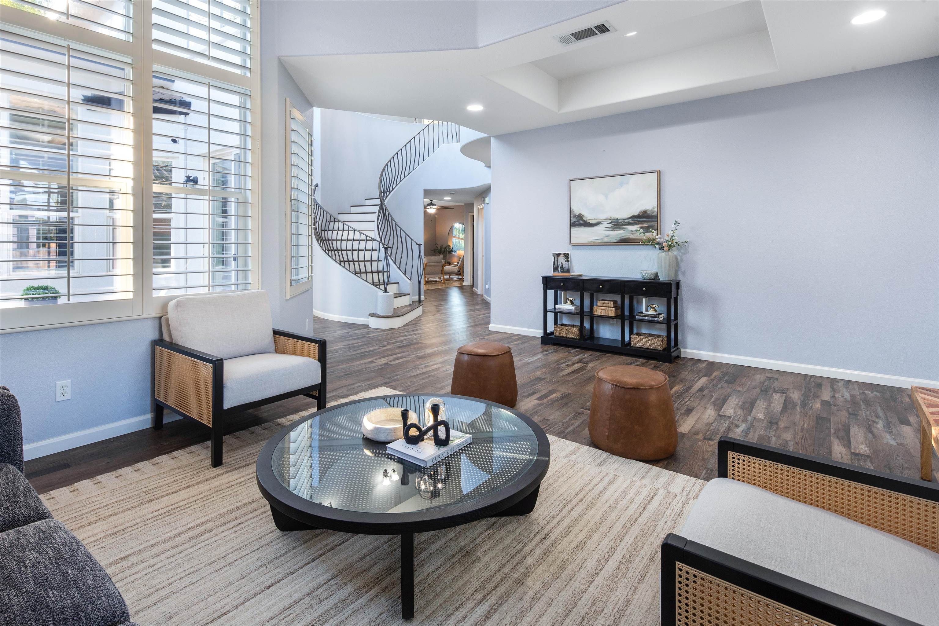 Detail Gallery Image 15 of 60 For 1834 Sanger Peak Way, Antioch,  CA 94531 - 5 Beds | 3 Baths