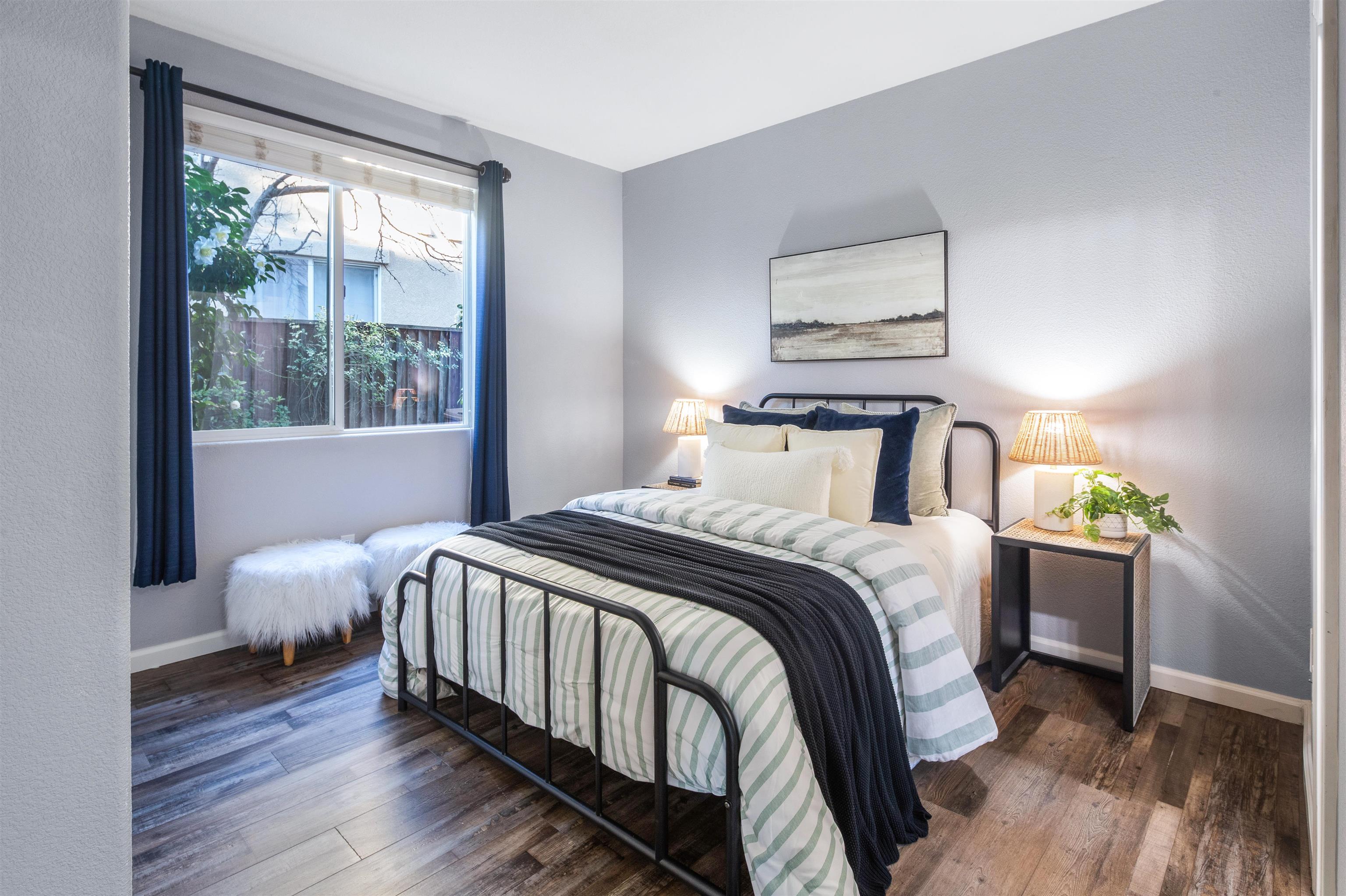 Detail Gallery Image 22 of 60 For 1834 Sanger Peak Way, Antioch,  CA 94531 - 5 Beds | 3 Baths