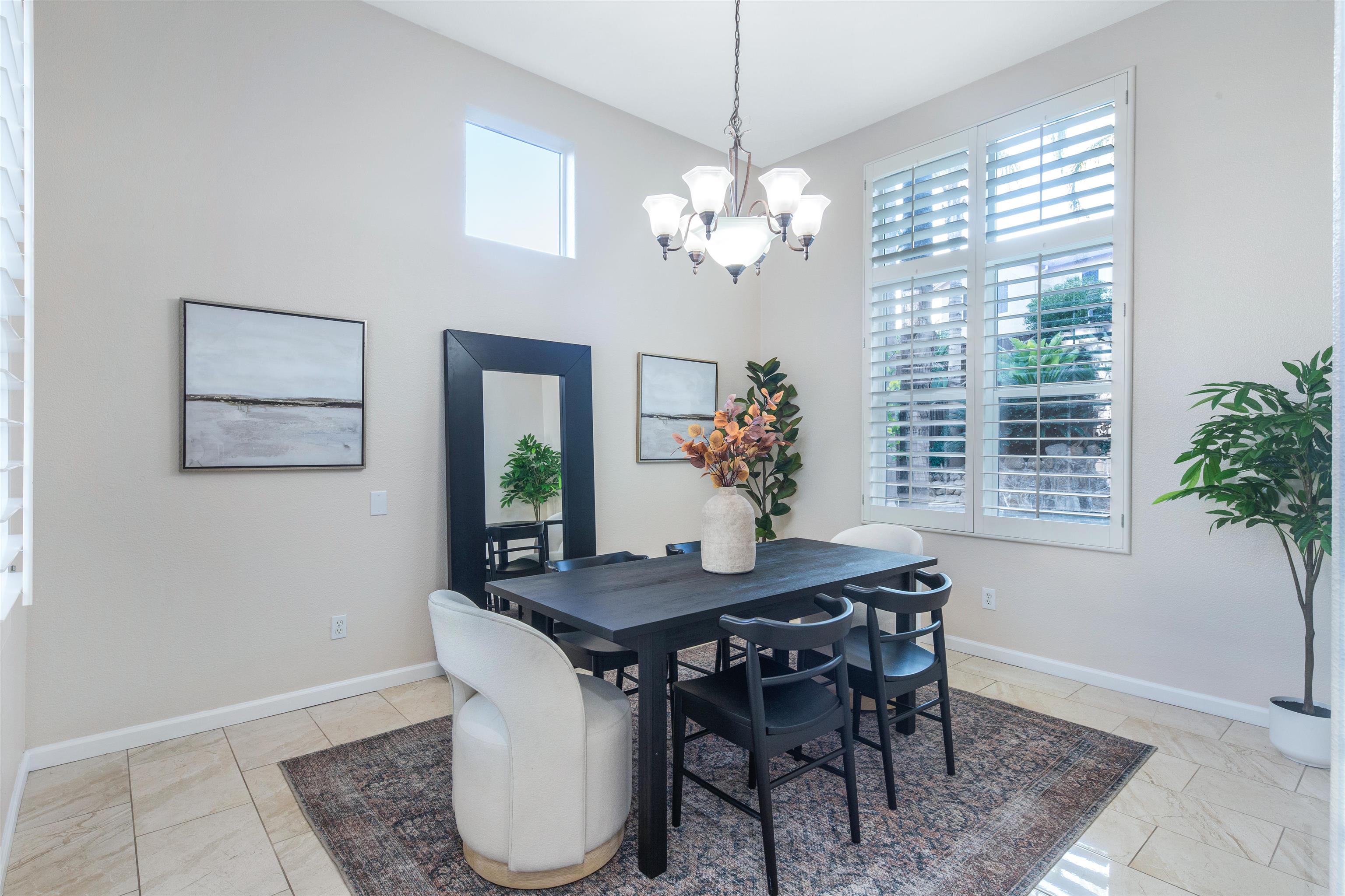 Detail Gallery Image 28 of 60 For 1834 Sanger Peak Way, Antioch,  CA 94531 - 5 Beds | 3 Baths