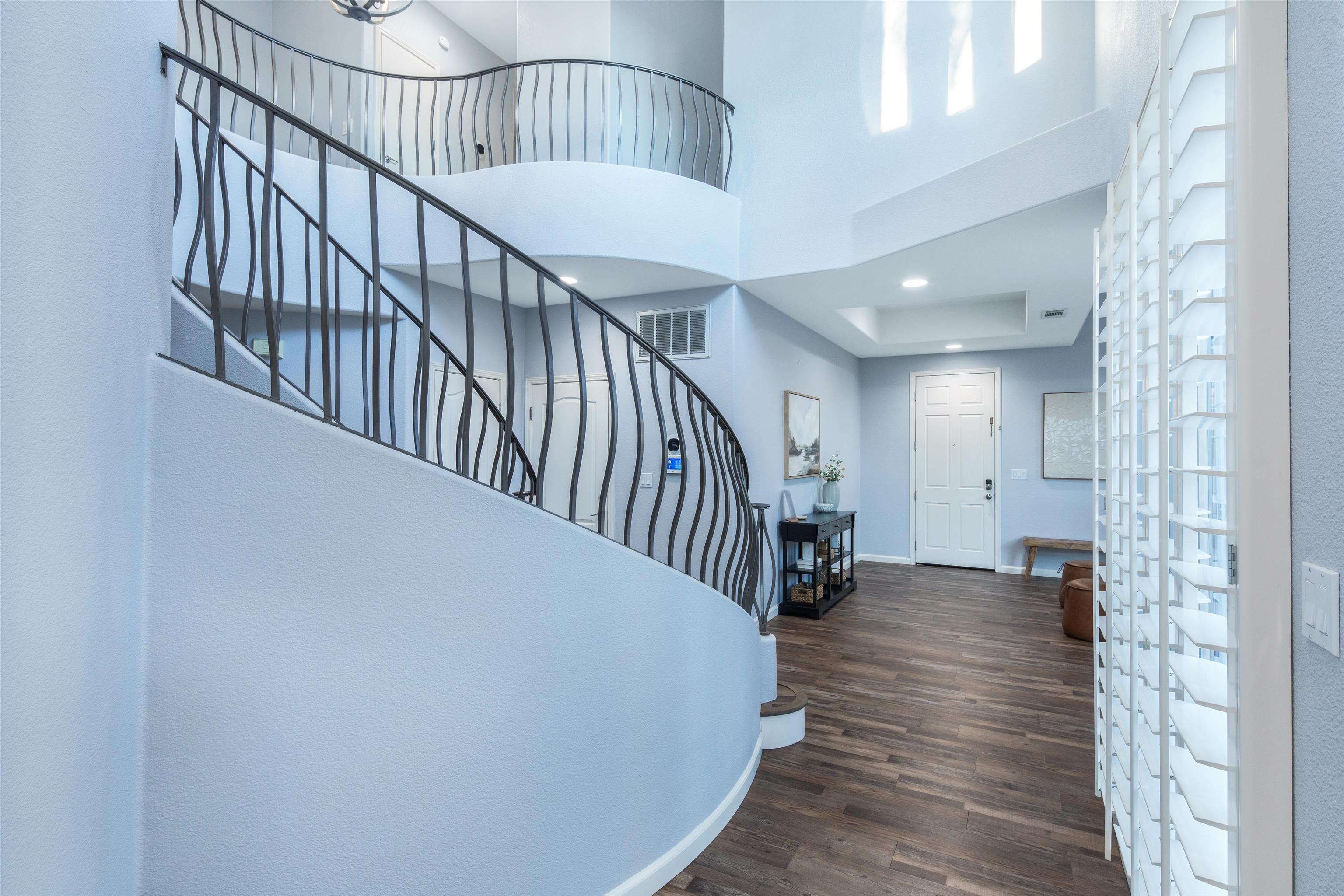 Detail Gallery Image 30 of 60 For 1834 Sanger Peak Way, Antioch,  CA 94531 - 5 Beds | 3 Baths