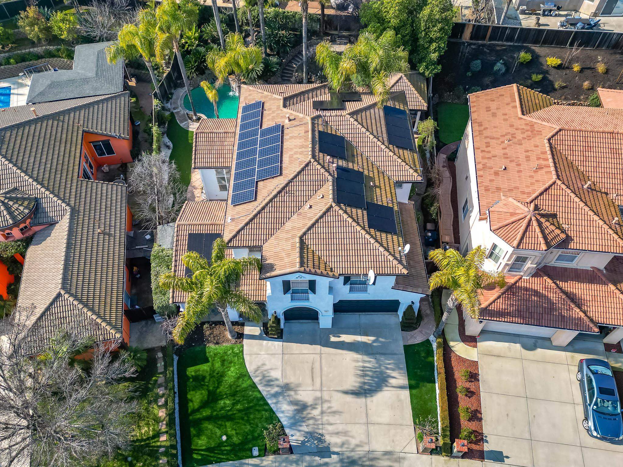 Detail Gallery Image 8 of 60 For 1834 Sanger Peak Way, Antioch,  CA 94531 - 5 Beds | 3 Baths