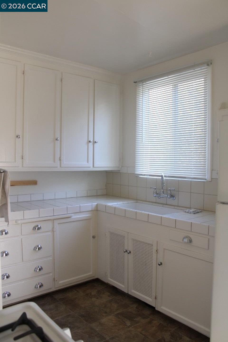 Detail Gallery Image 4 of 19 For 508 Civic Center St #500,  Richmond,  CA 94804 - 1 Beds | 1 Baths