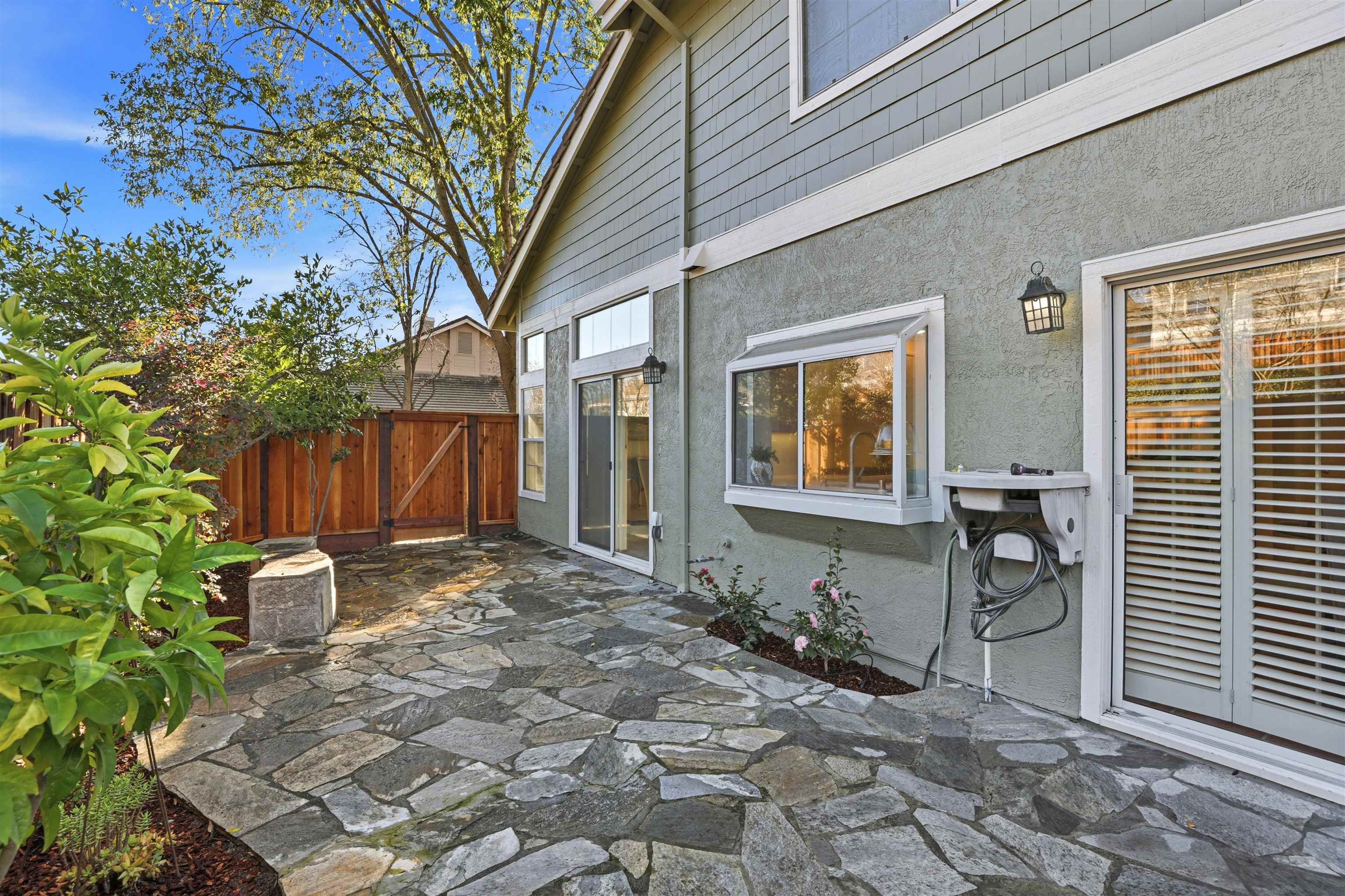Detail Gallery Image 34 of 37 For 168 Tivoli Ln, Danville,  CA 94506 - 3 Beds | 3 Baths