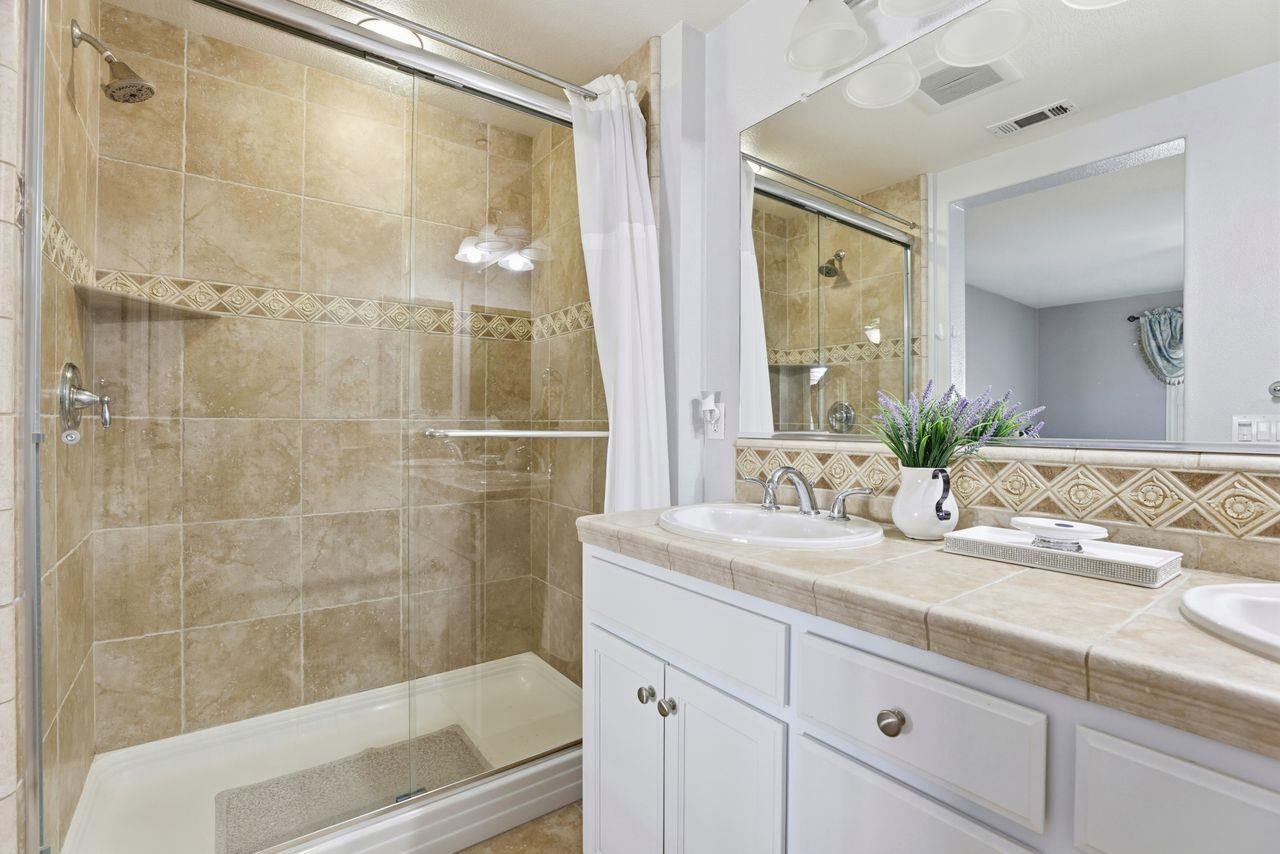 Photo #12: 41121205 Listing: Photo #12