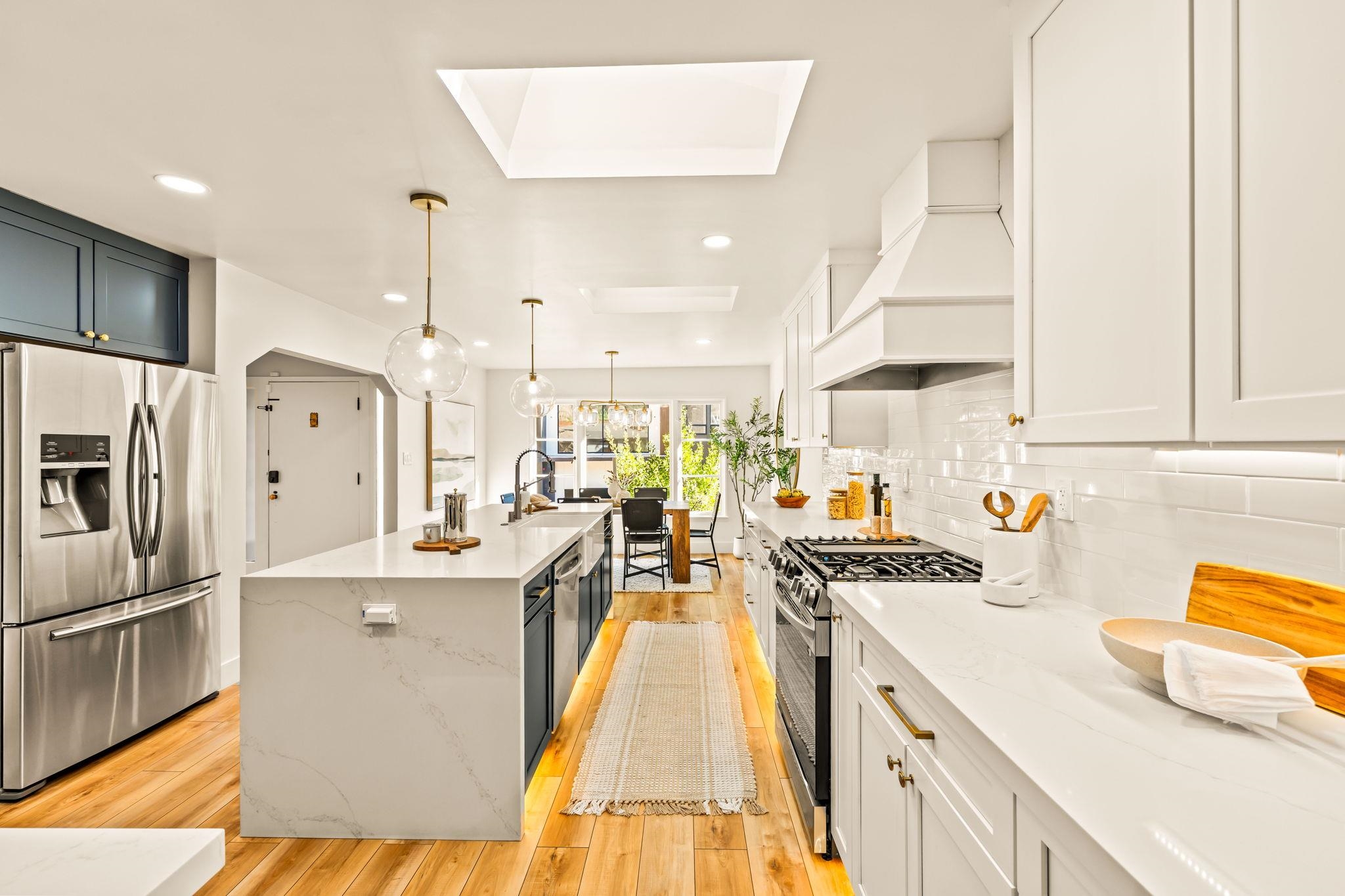 Detail Gallery Image 16 of 43 For 1678 Trestle Glen Rd., Oakland,  CA 94610 - 3 Beds | 2 Baths