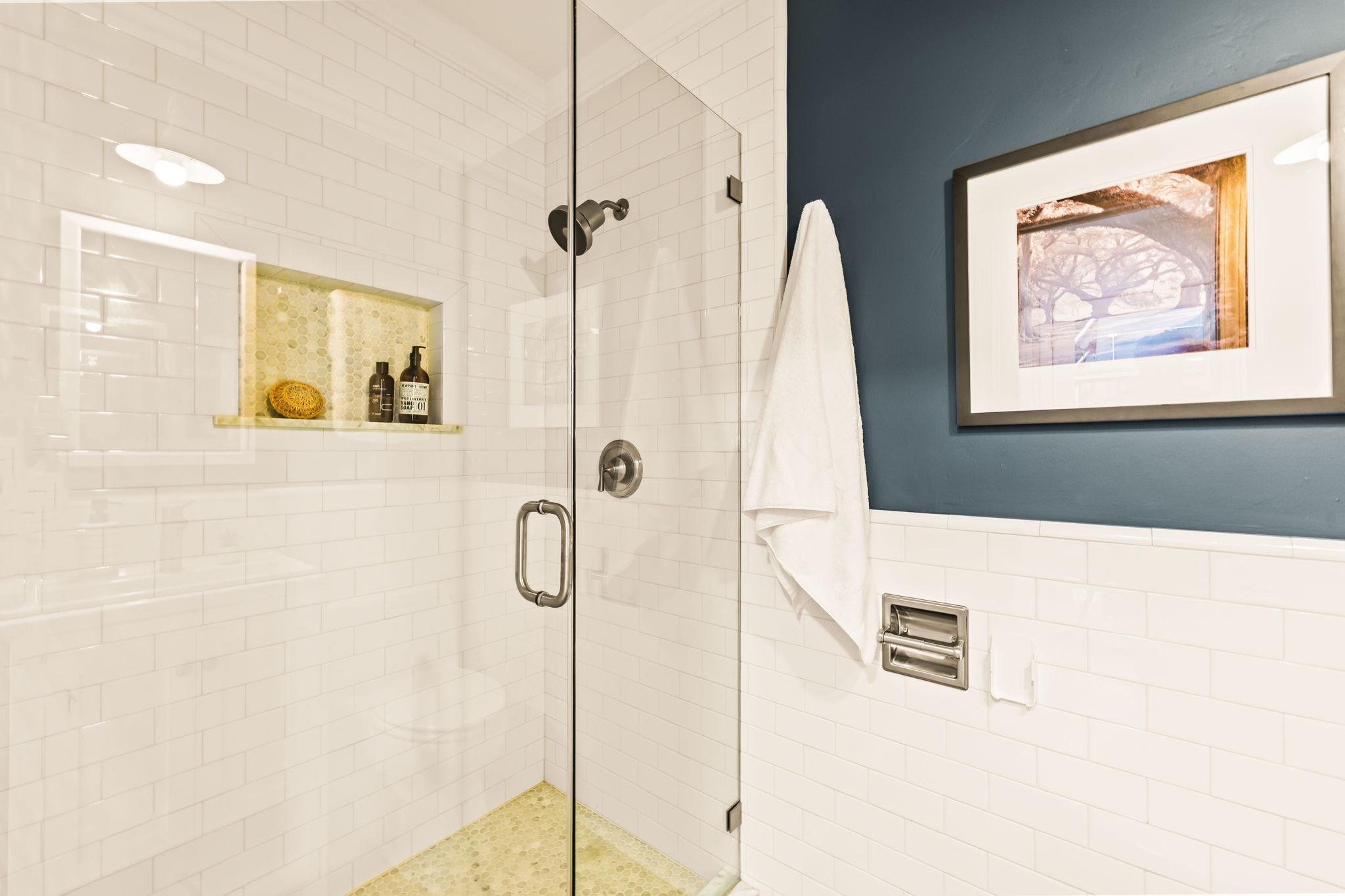 Detail Gallery Image 21 of 43 For 1678 Trestle Glen Rd., Oakland,  CA 94610 - 3 Beds | 2 Baths