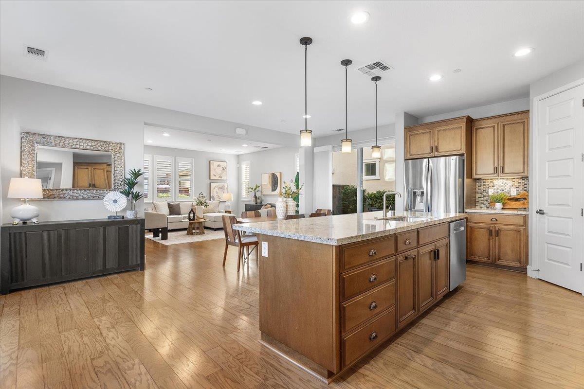 Detail Gallery Image 18 of 60 For 406 Mosley, Alameda,  CA 94501 - 4 Beds | 3/1 Baths