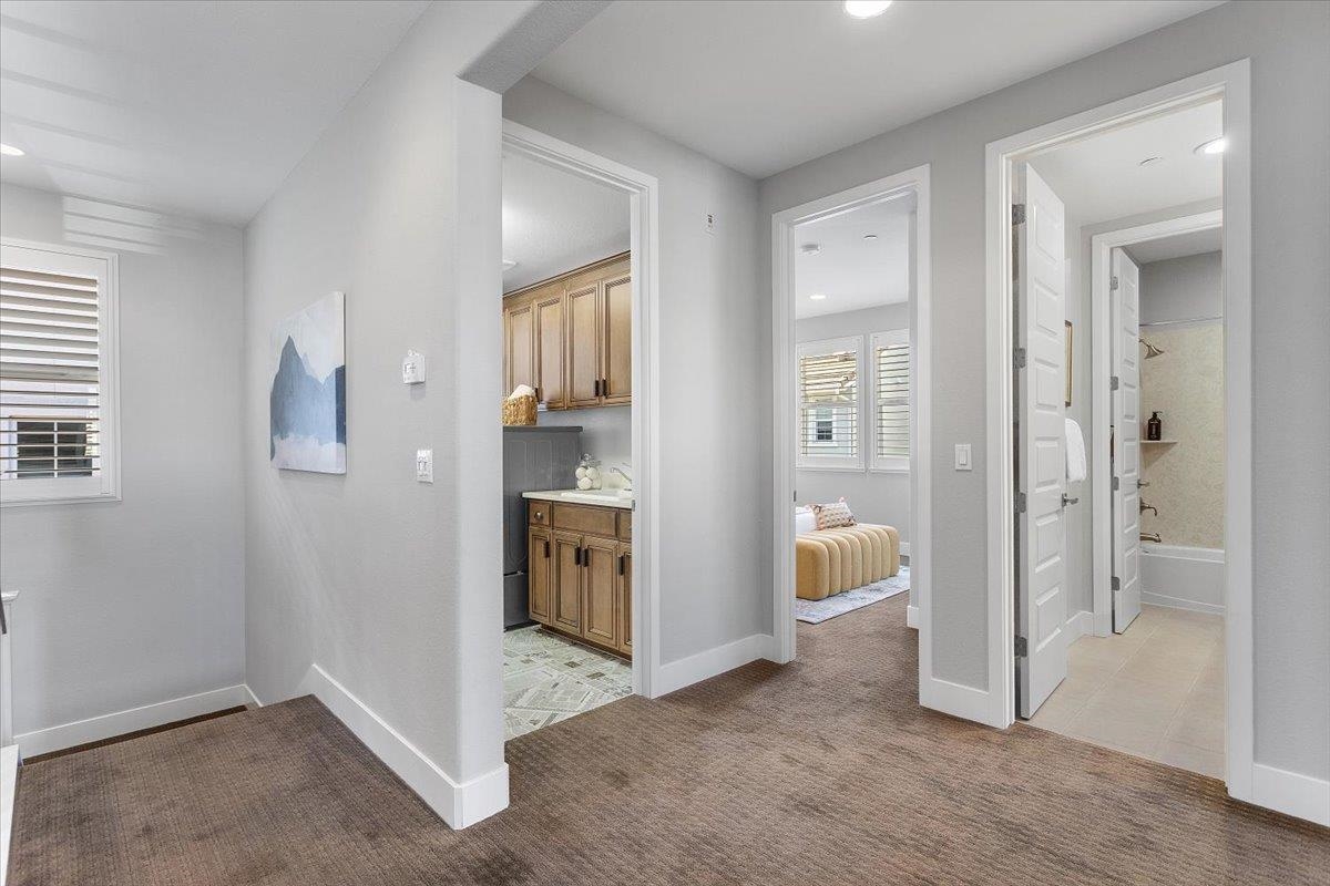 Detail Gallery Image 40 of 60 For 406 Mosley, Alameda,  CA 94501 - 4 Beds | 3/1 Baths