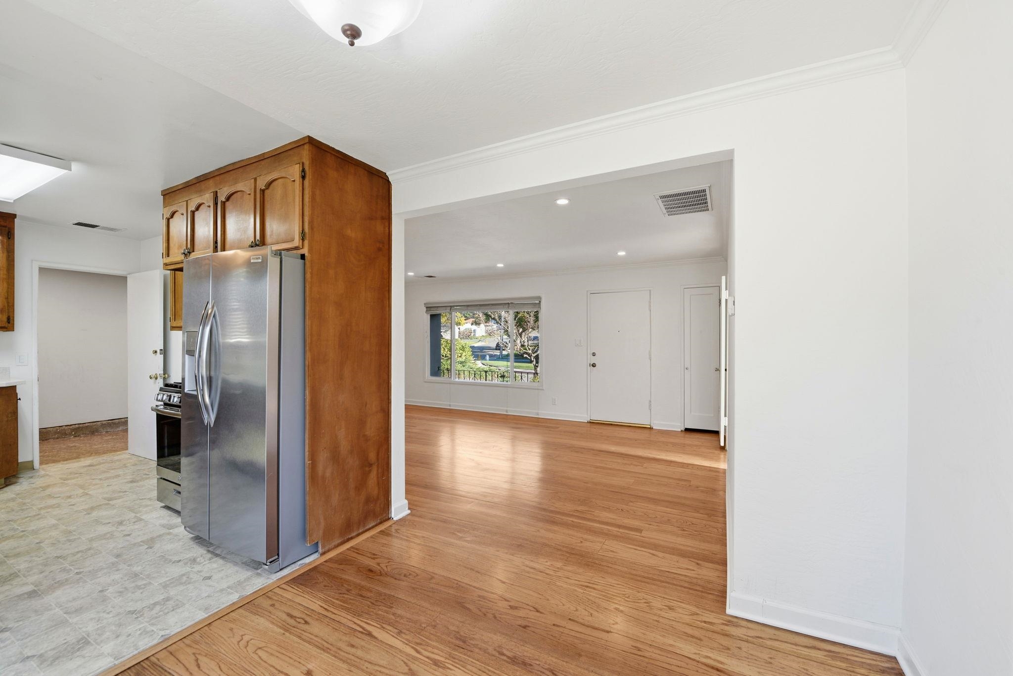 Detail Gallery Image 12 of 60 For 16251 Carolyn St, Castro Valley,  CA 94578 - – Beds | – Baths