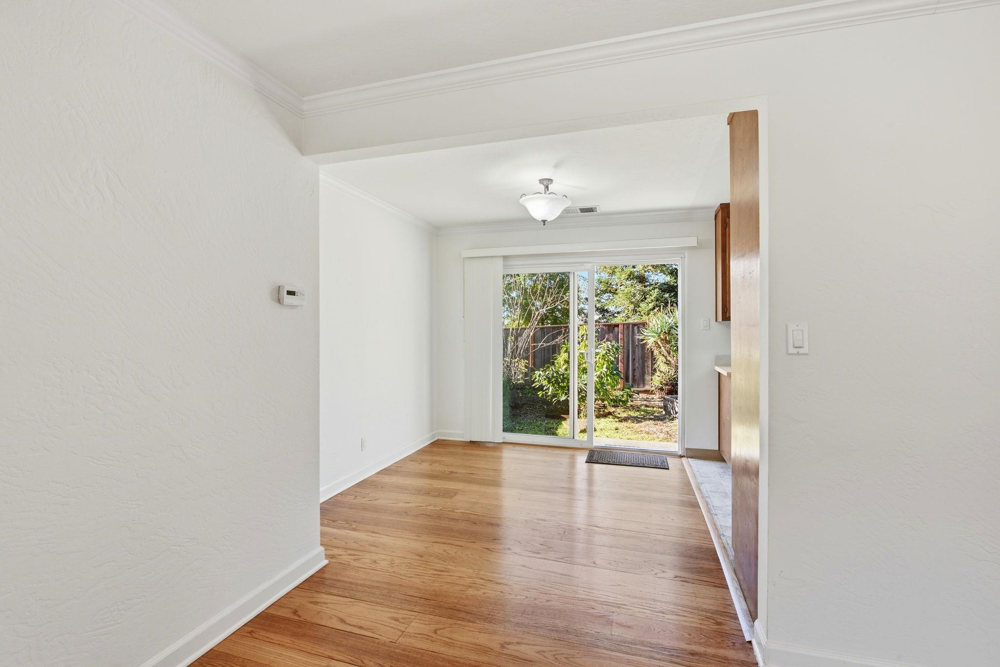 Detail Gallery Image 13 of 60 For 16251 Carolyn St, Castro Valley,  CA 94578 - – Beds | – Baths