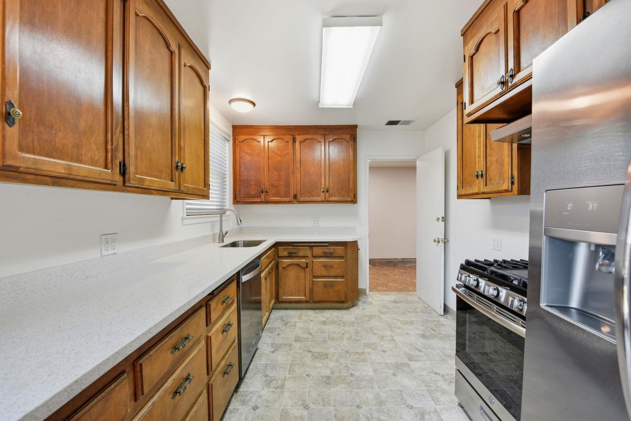 Detail Gallery Image 23 of 60 For 16251 Carolyn St, Castro Valley,  CA 94578 - – Beds | – Baths