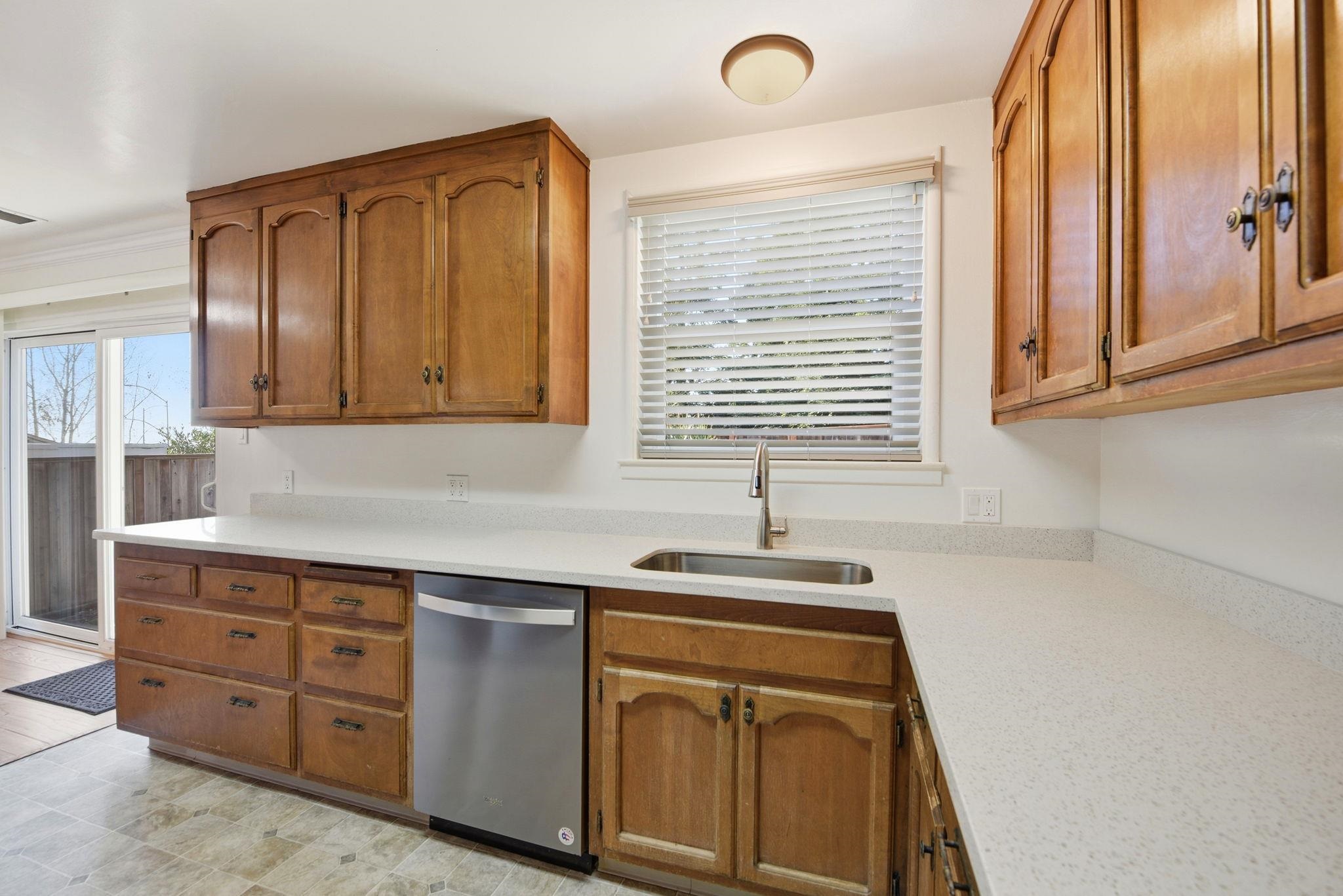 Detail Gallery Image 25 of 60 For 16251 Carolyn St, Castro Valley,  CA 94578 - – Beds | – Baths