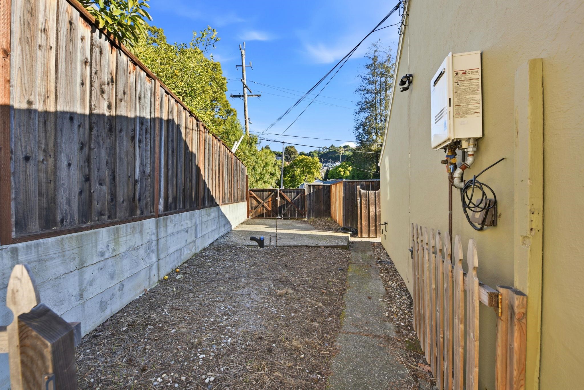 Detail Gallery Image 58 of 60 For 16251 Carolyn St, Castro Valley,  CA 94578 - – Beds | – Baths