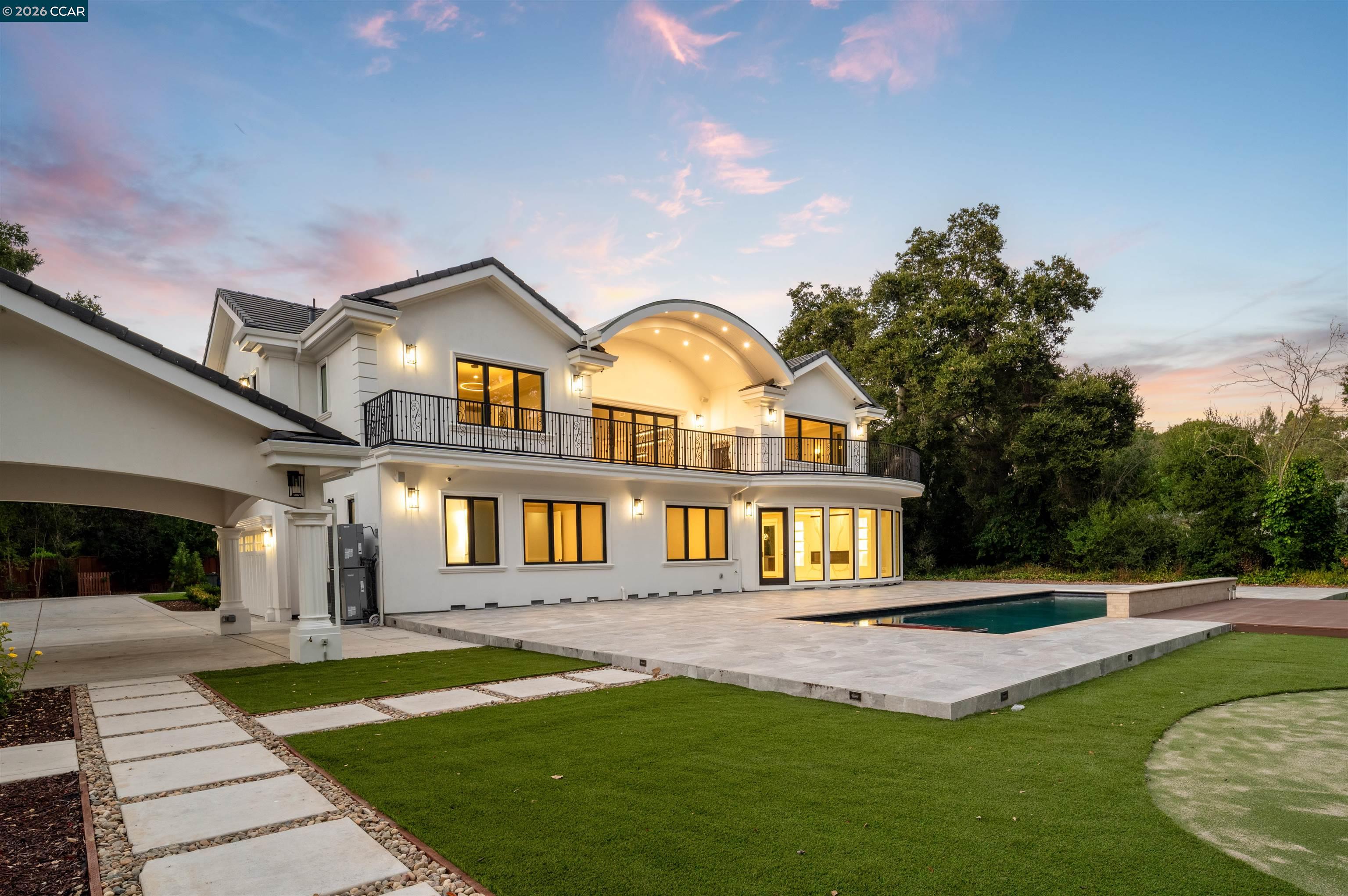 Detail Gallery Image 2 of 49 For 74 Middlefield Rd, Atherton,  CA 94027 - 9 Beds | 9/1 Baths