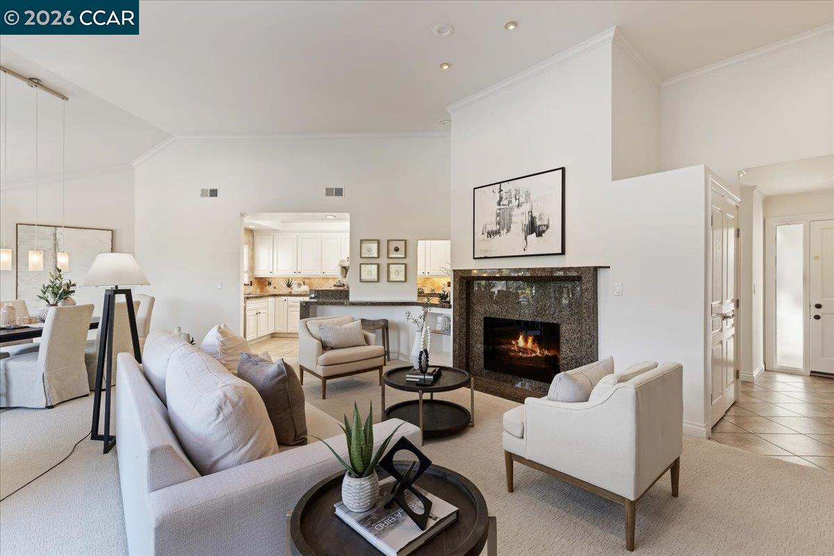 Photo #3: 41121210 Listing: Photo #3