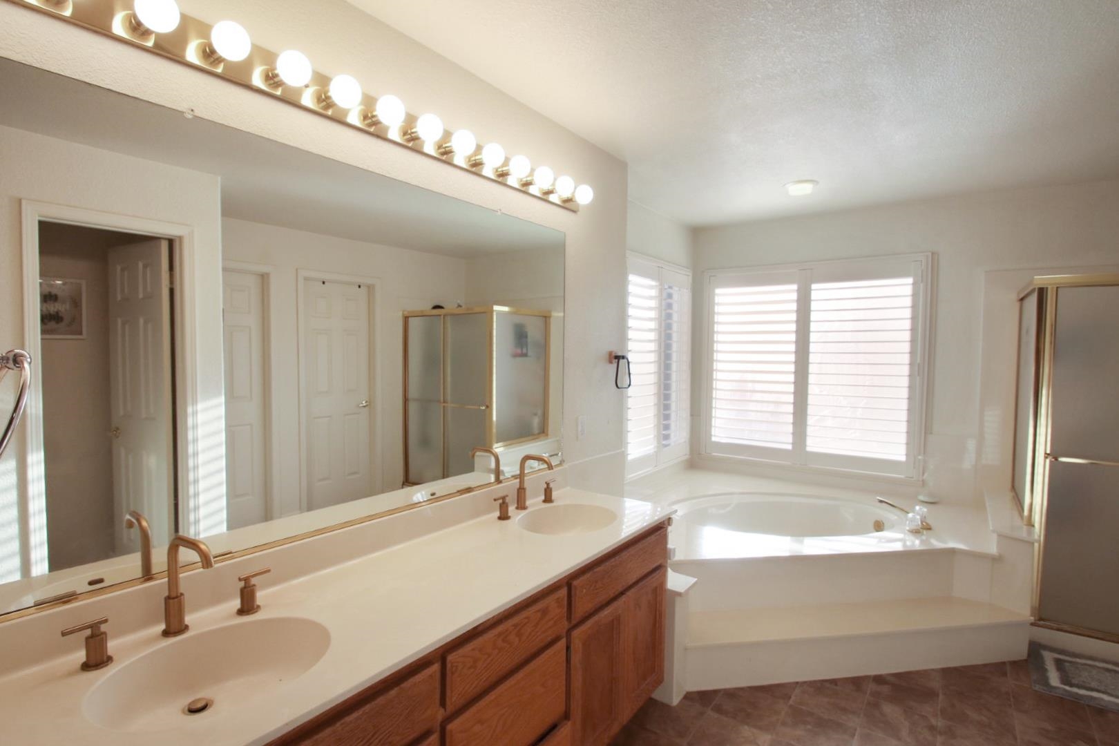 Detail Gallery Image 29 of 60 For 1220 Breakwater Way, Brentwood,  CA 94513 - 4 Beds | 3 Baths