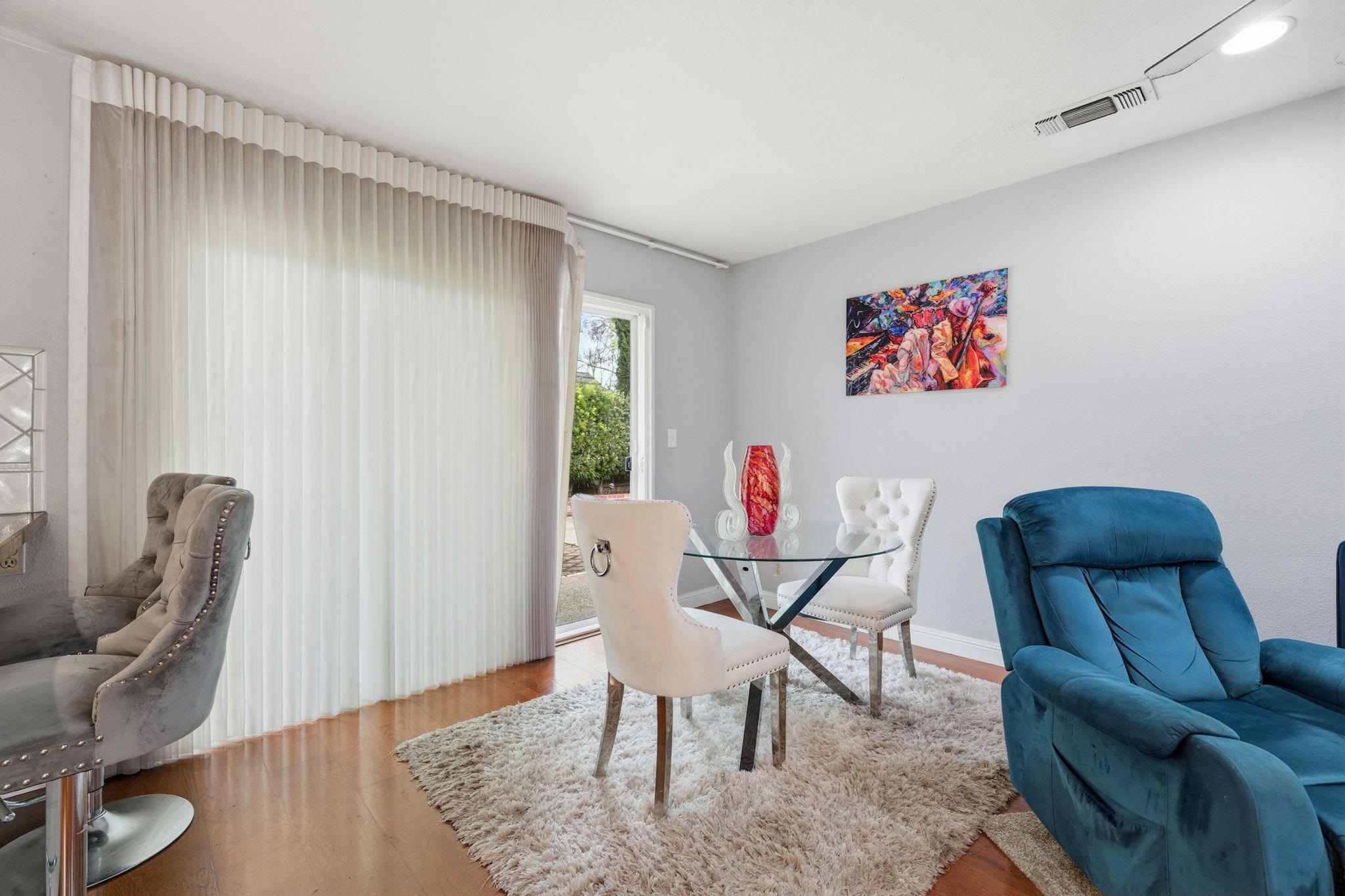 Detail Gallery Image 12 of 38 For 4135 Boulder Creek Cir, Stockton,  CA 95219 - 3 Beds | 2 Baths